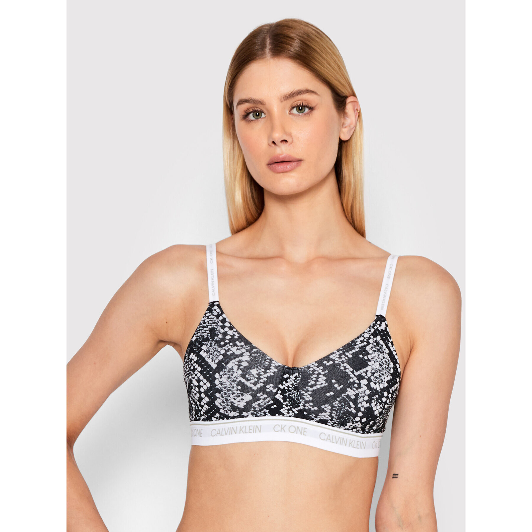 Calvin Klein Underwear Podprsenka bez kostic 000QF6094E Černá - Pepit.cz