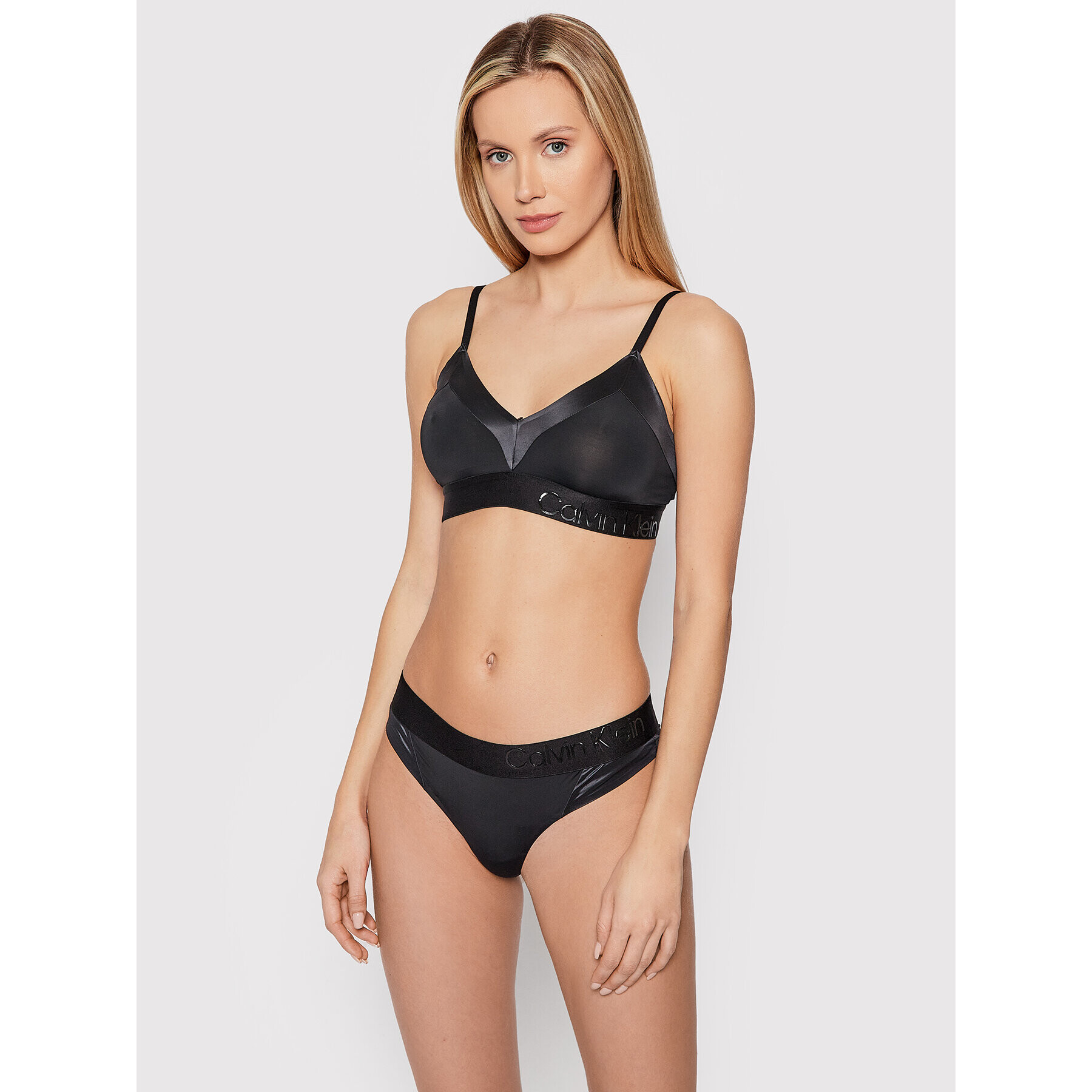 Calvin Klein Underwear Podprsenka bez kostic 000QF6664E Černá - Pepit.cz