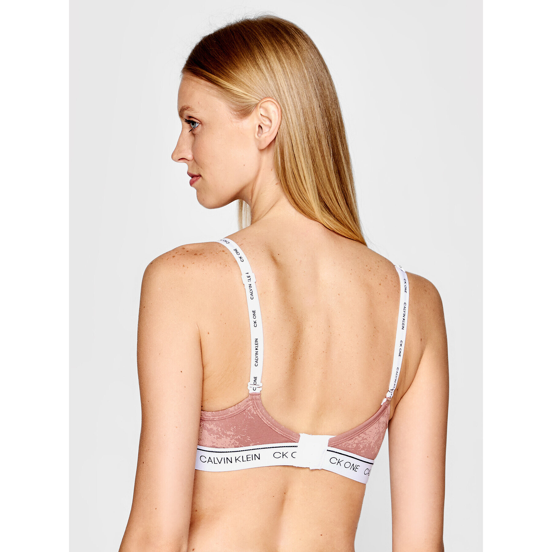 Calvin Klein Underwear Podprsenka bez kostic 000QF6766E Růžová - Pepit.cz