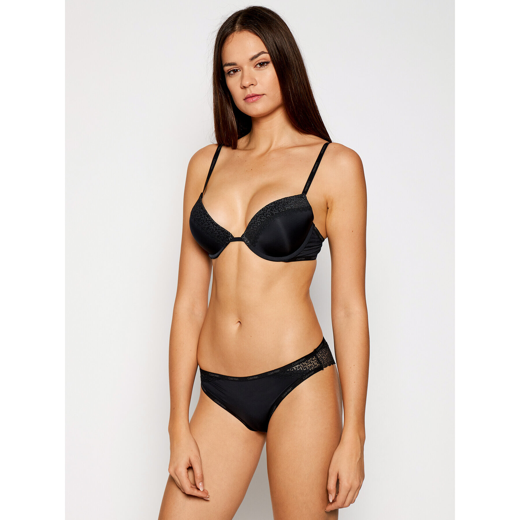 Calvin Klein Underwear Podprsenka Push-up 000QF5145E Černá - Pepit.cz