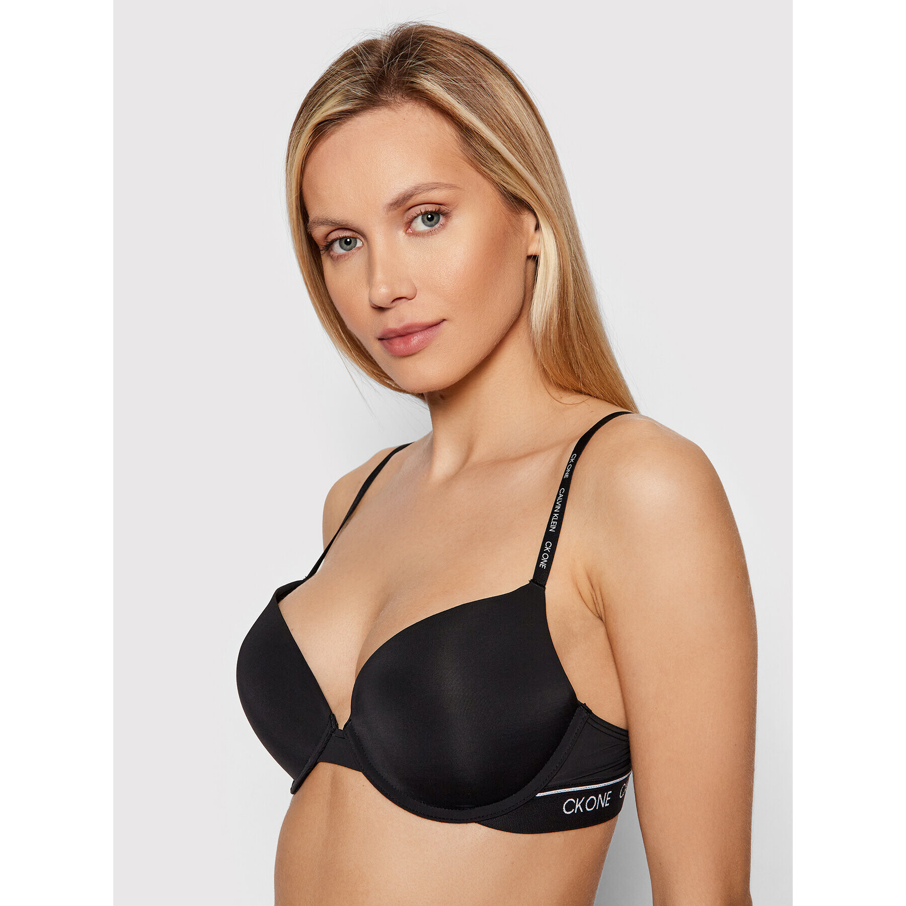 Calvin Klein Underwear Podprsenka Push-up 000QF5742E Černá - Pepit.cz