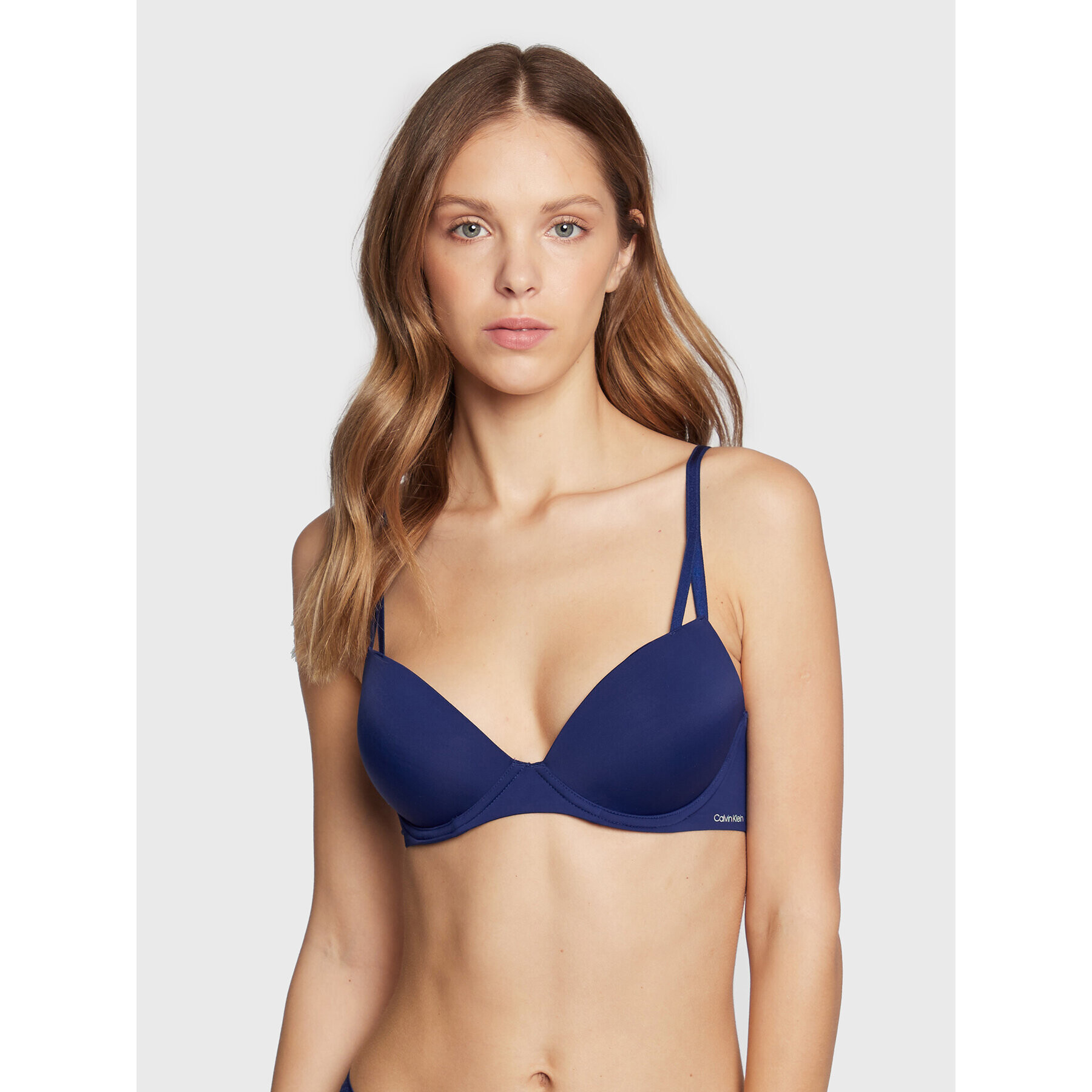 Calvin Klein Underwear Podprsenka Push-up 000QF6016E Tmavomodrá - Pepit.cz