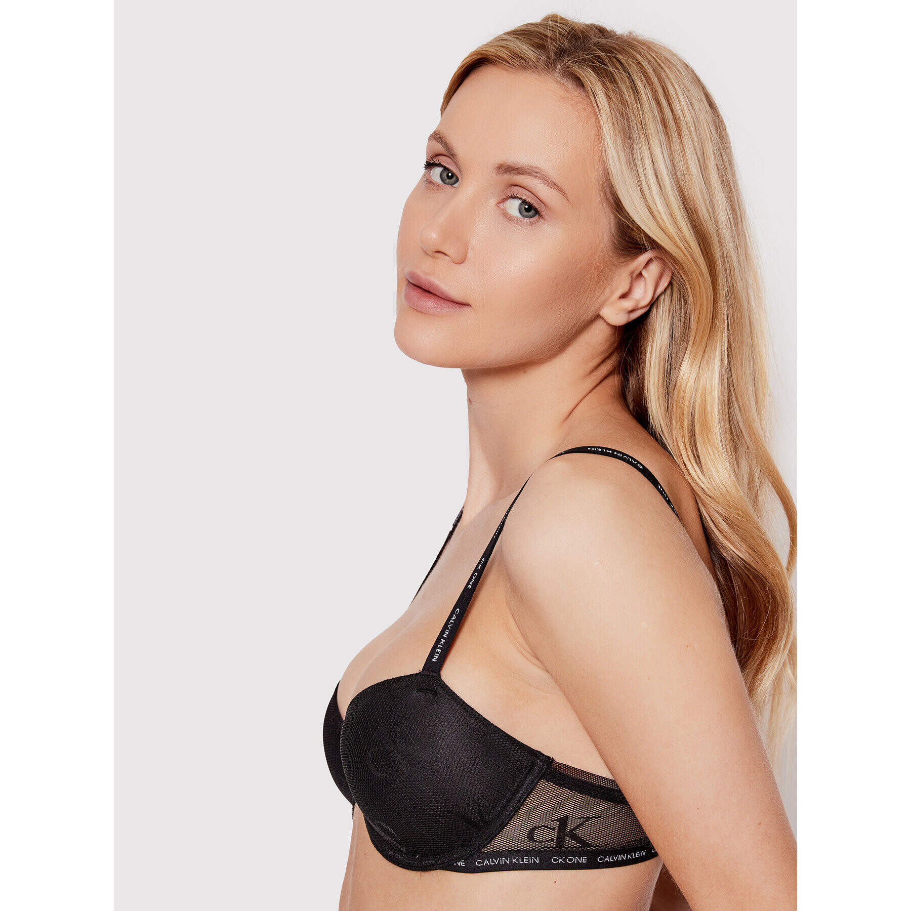 Calvin Klein Underwear Podprsenka s kosticemi 000QF6790E Černá - Pepit.cz