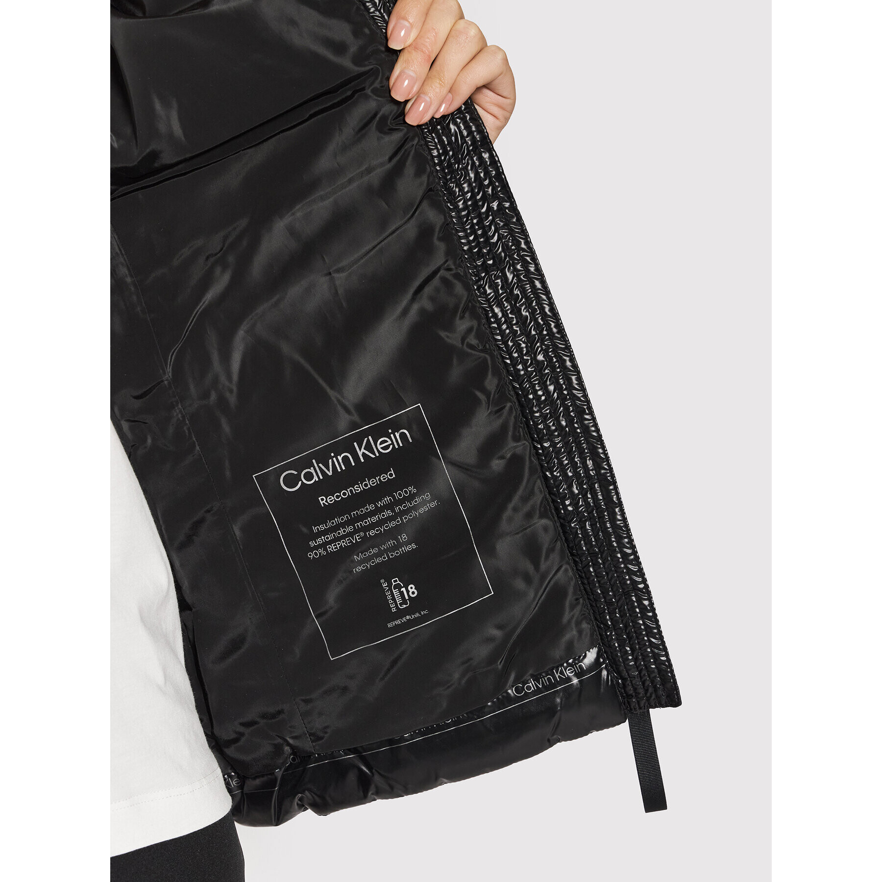 Calvin Klein Vatovaná bunda Essential K20K203700 Černá Regular Fit - Pepit.cz