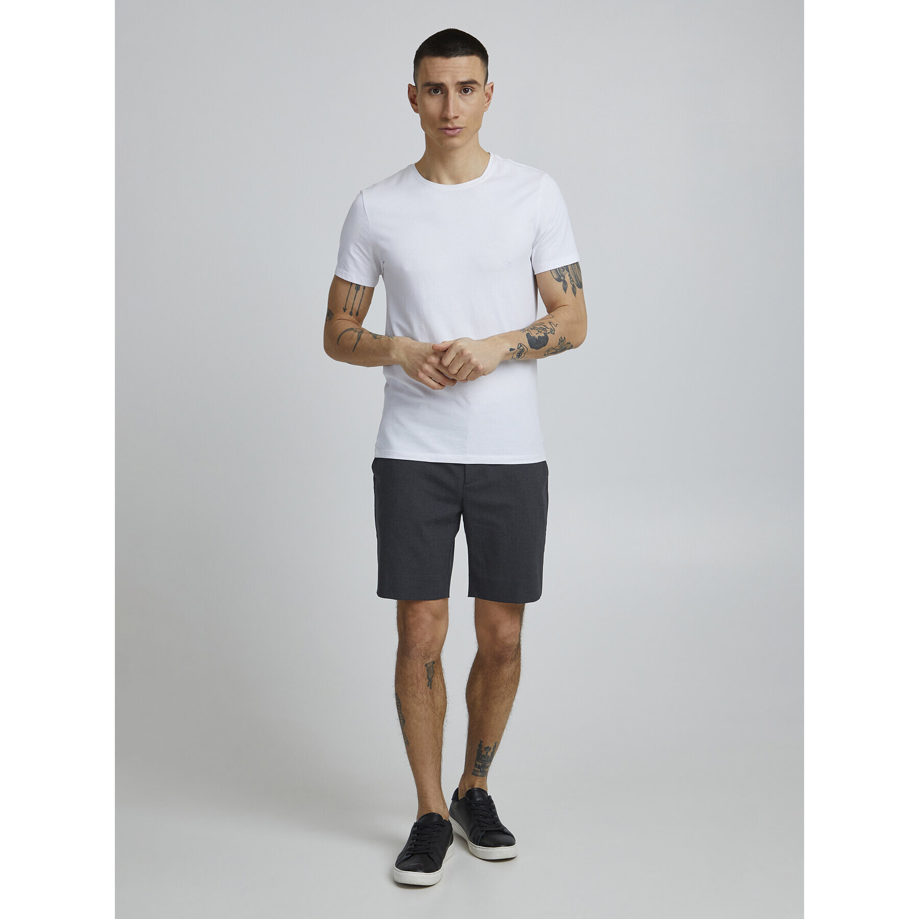 Casual Friday Šortky z materiálu 20504285 Šedá Slim Fit - Pepit.cz