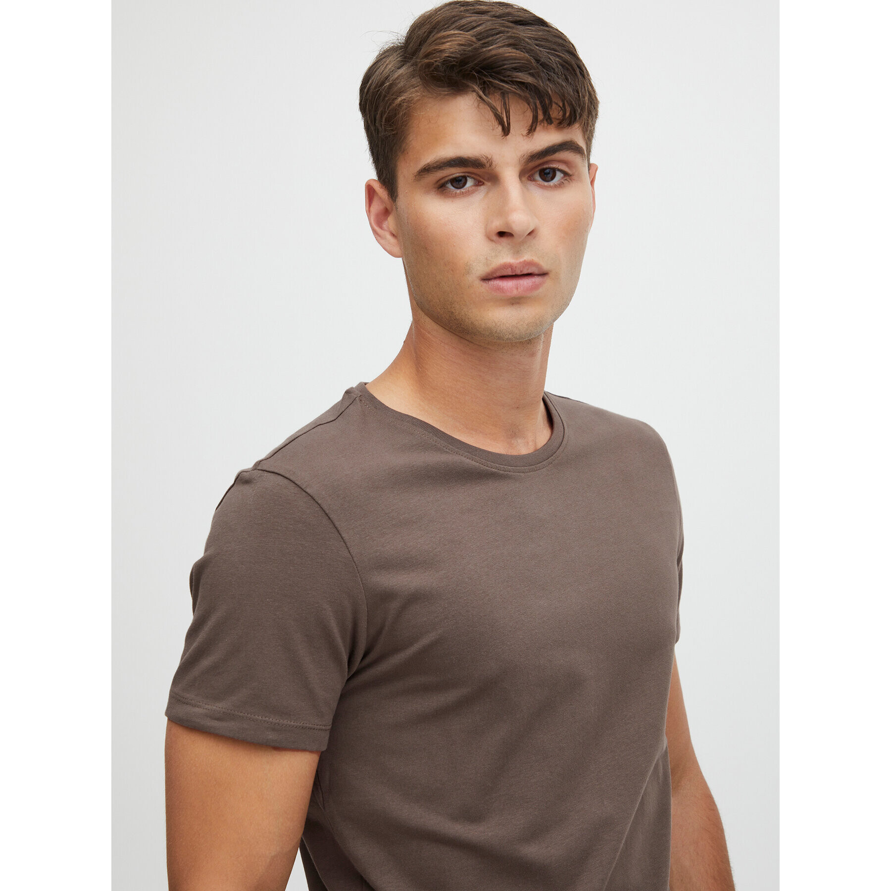 Casual Friday T-Shirt 20503063 Hnědá Slim Fit - Pepit.cz