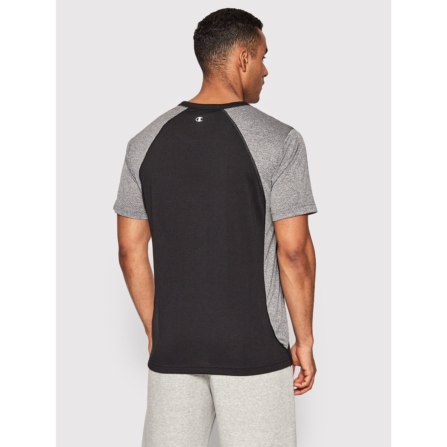 Champion Funkční tričko Micro Mesh Insert 217111 Černá Athletic Fit - Pepit.cz