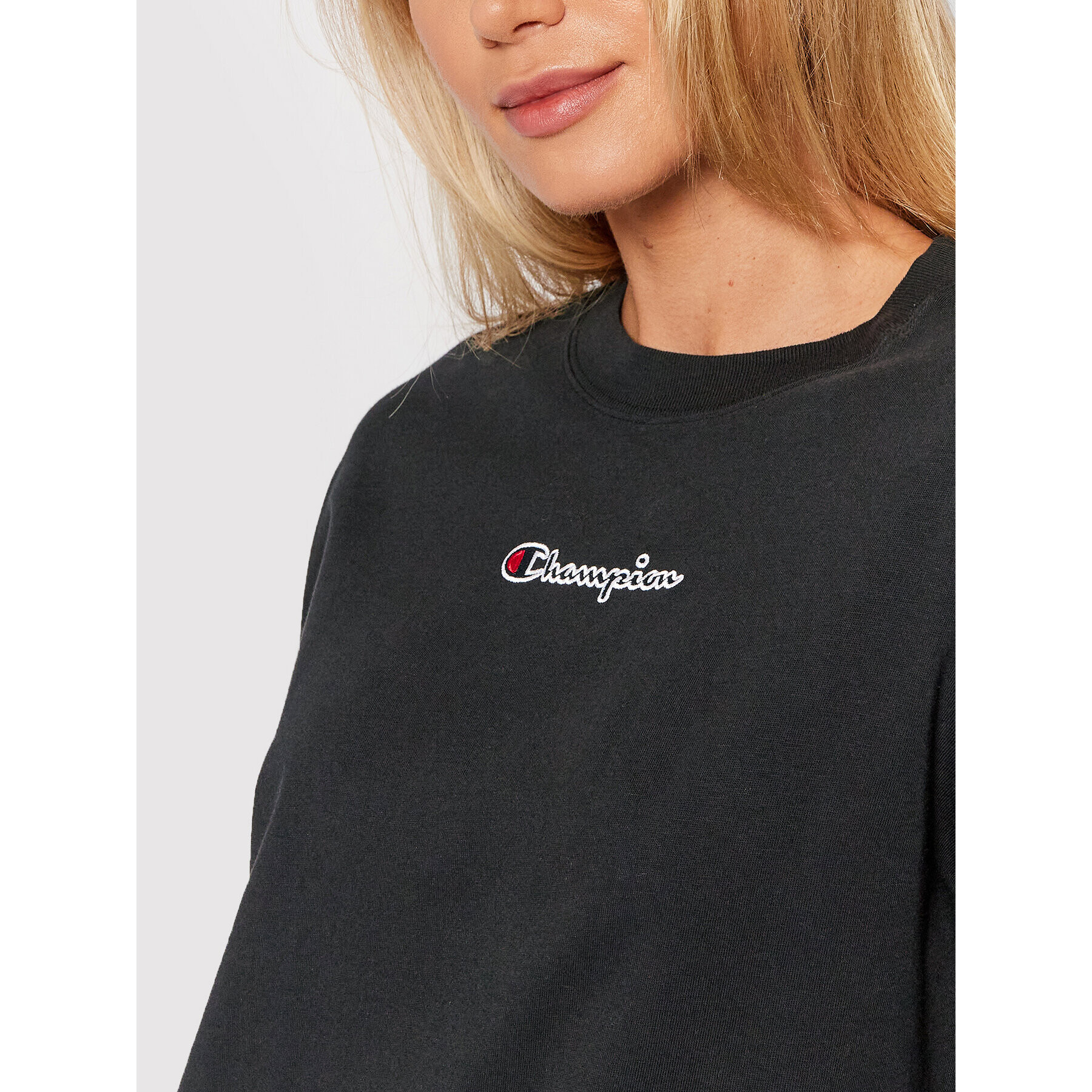 Champion Halenka Script Logo 114475 Černá Regular Fit - Pepit.cz