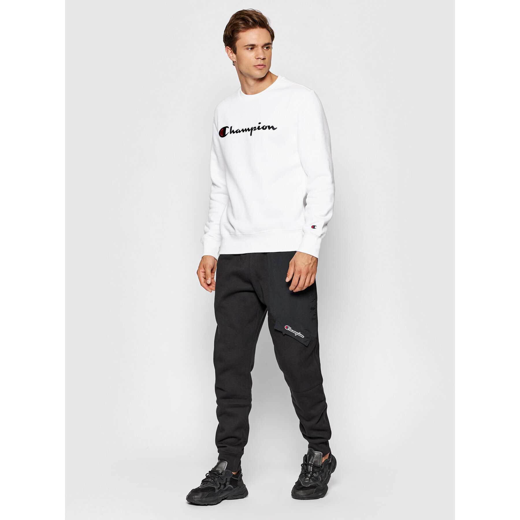 Champion Mikina Crewneck 216471 Bílá Custom Fit - Pepit.cz