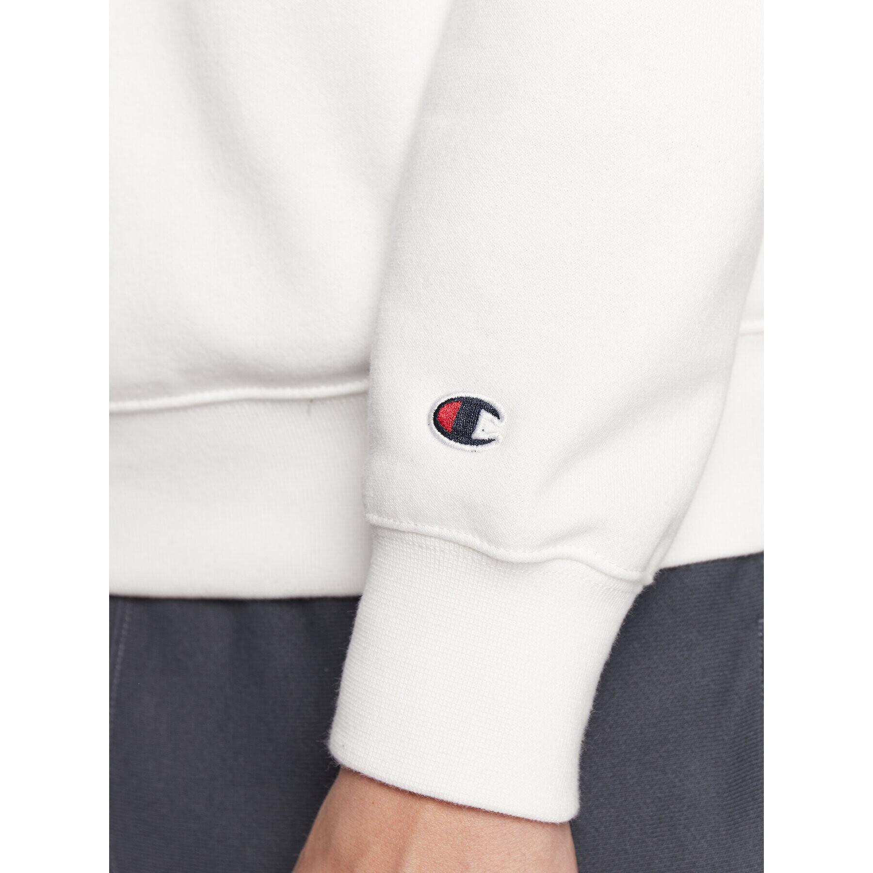 Champion Mikina Embroided Script Logo 217859 Bílá Regular Fit - Pepit.cz