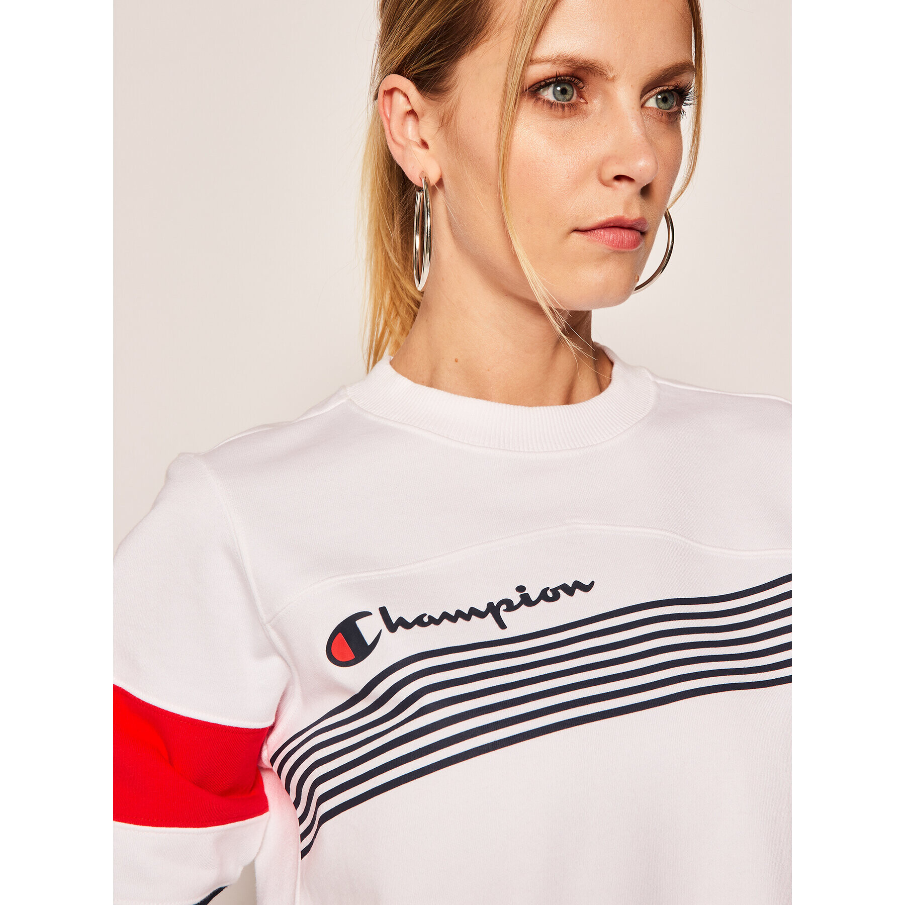 Champion Mikina Graphic Stripe And Colour Block Cropped 112761 Bílá Regular Fit - Pepit.cz