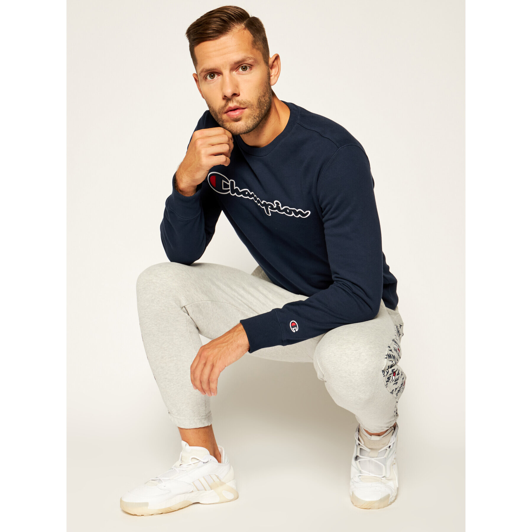 Champion Mikina Script Logo 214188 Tmavomodrá Comfort Fit - Pepit.cz