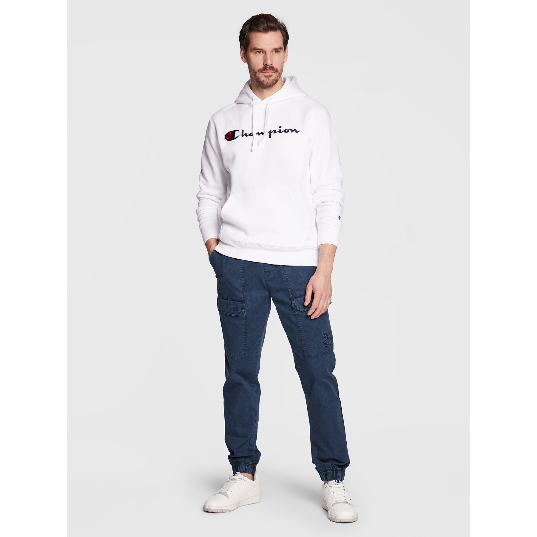 Champion Mikina Script Logo Embroidery 217858 Bílá Regular Fit - Pepit.cz