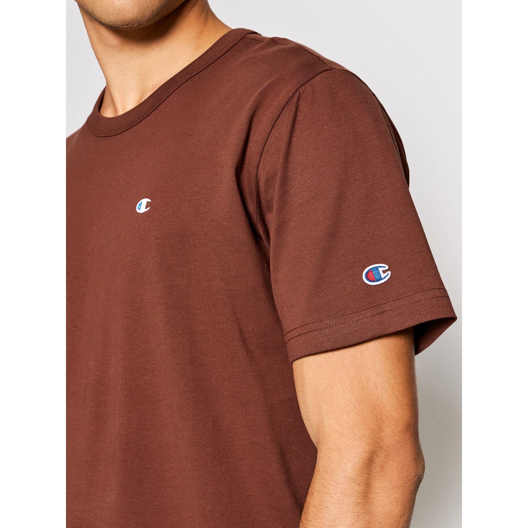 Champion T-Shirt 216545 Hnědá Regular Fit - Pepit.cz