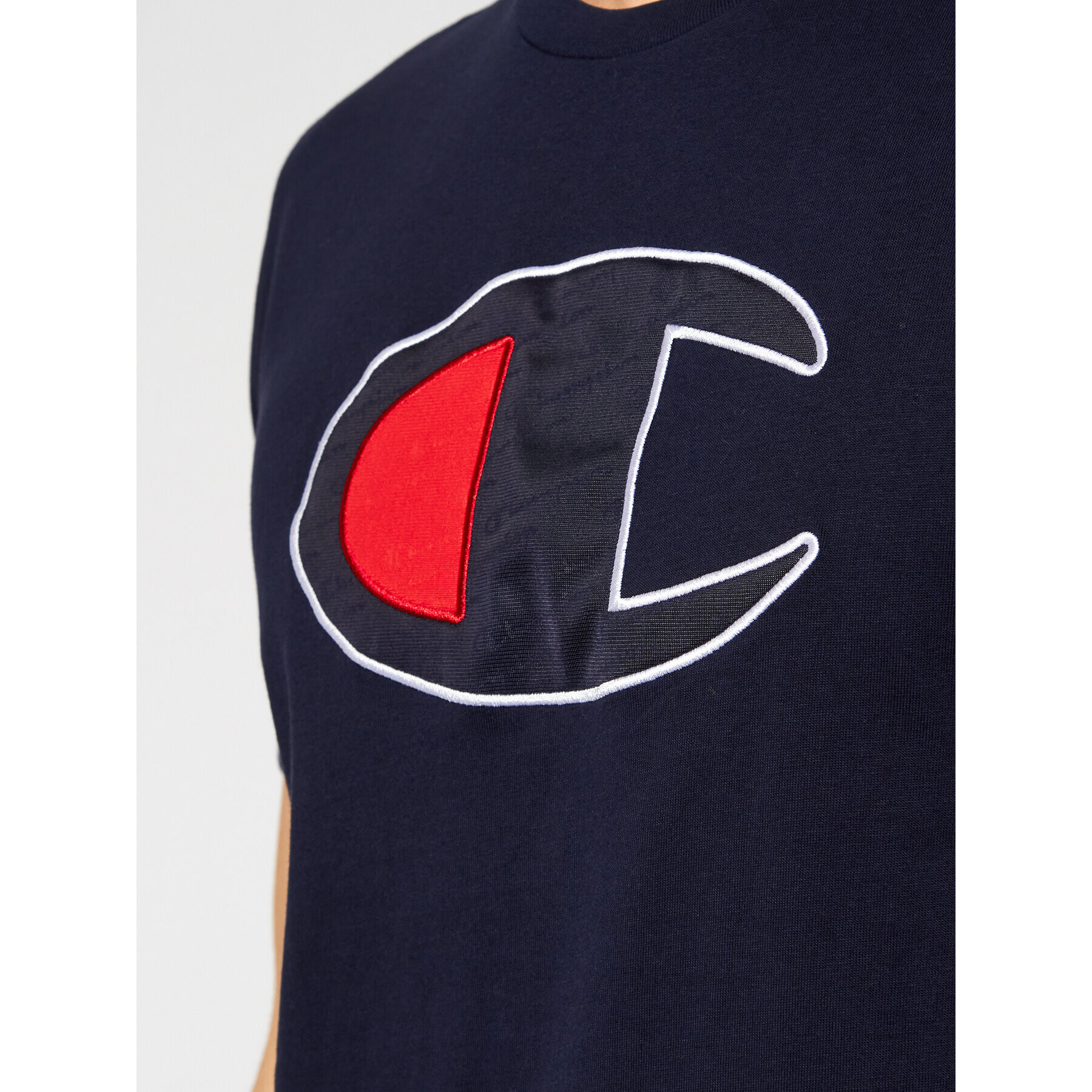 Champion T-Shirt Crewneck 214405 Tmavomodrá Comfort Fit - Pepit.cz