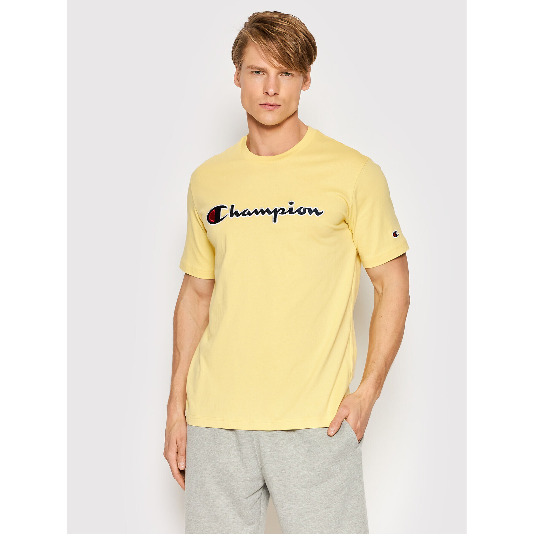 Champion T-Shirt Embroidered 217814 Žlutá Regular Fit - Pepit.cz