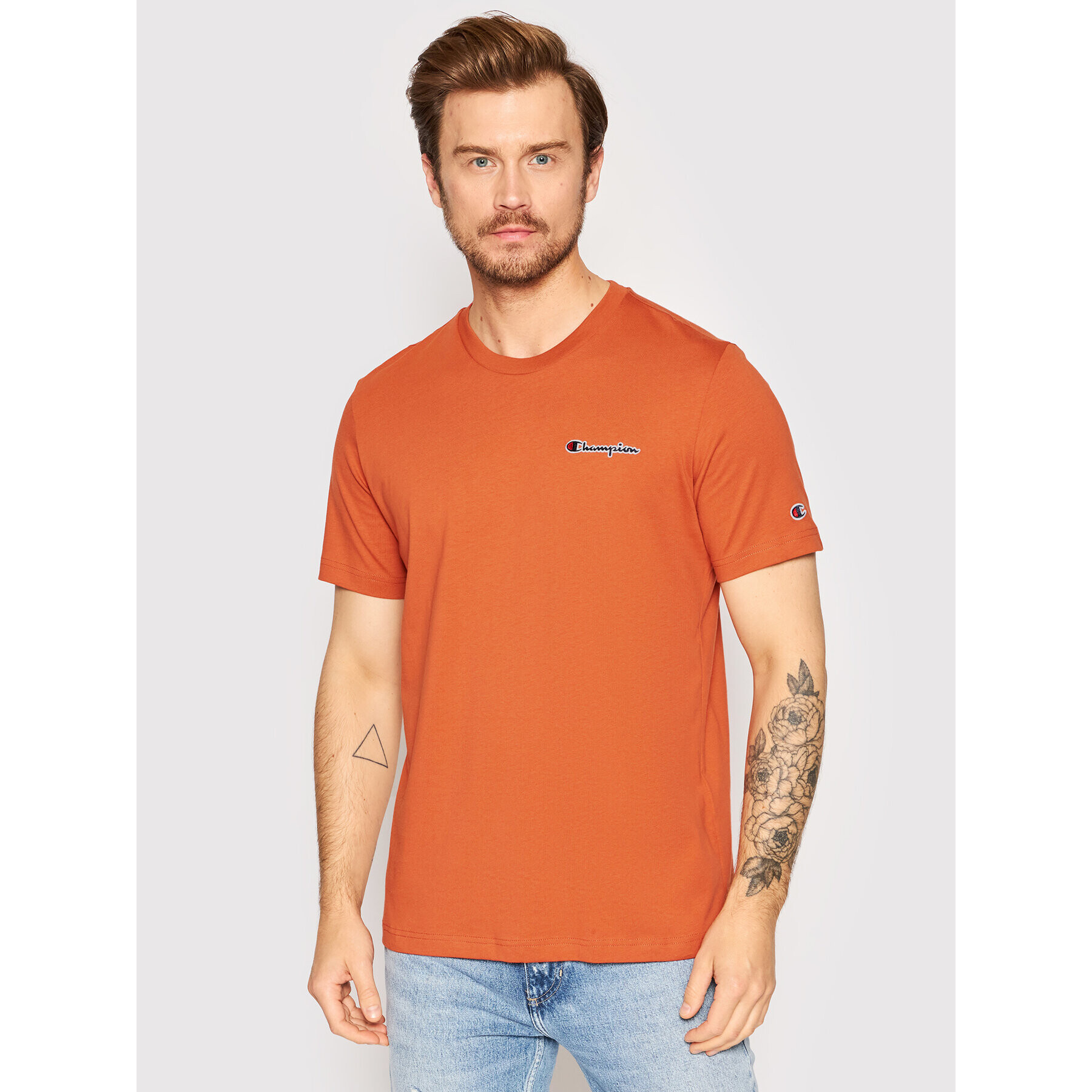 Champion T-Shirt Embroidered Script Logo 217813 Oranžová Comfort Fit - Pepit.cz