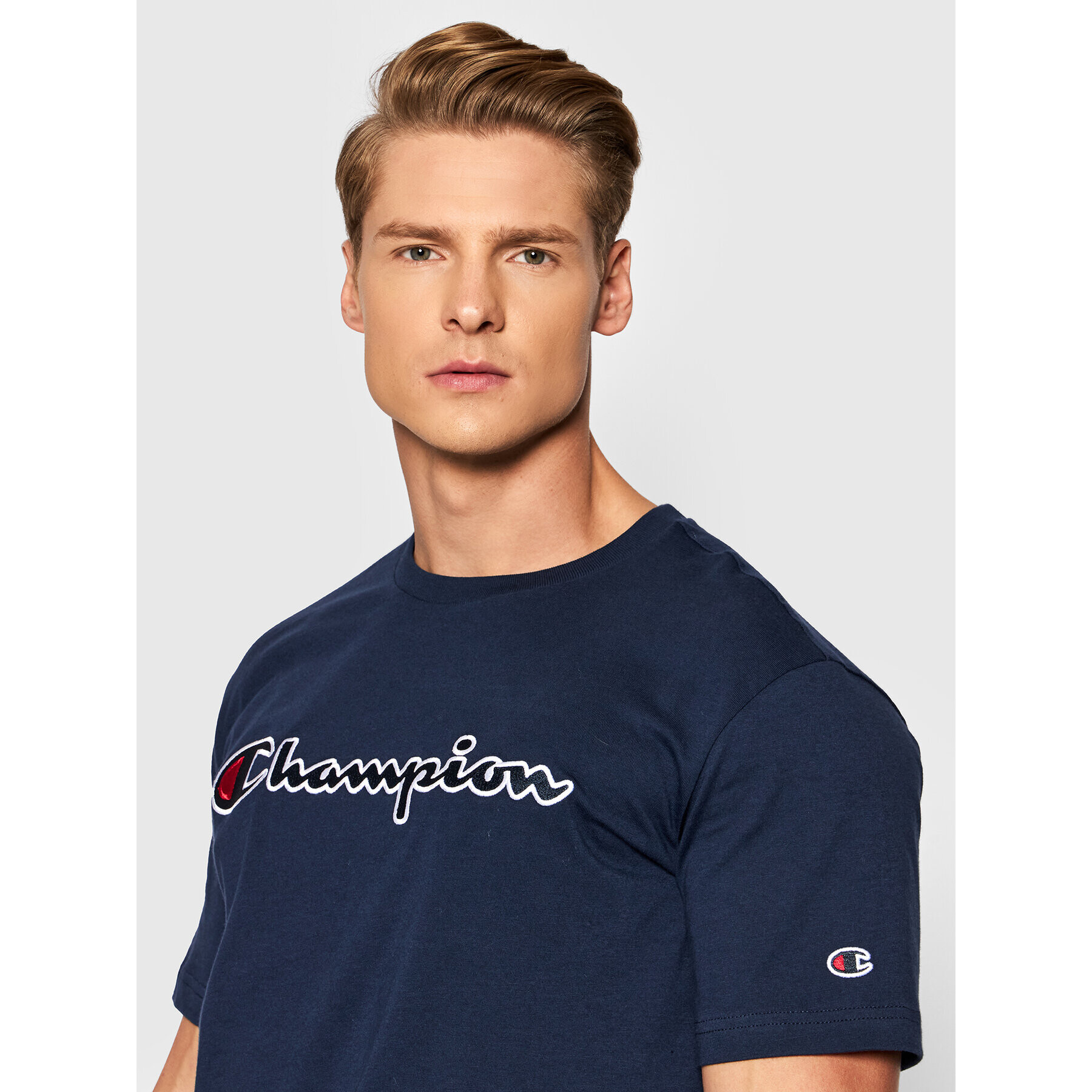 Champion T-Shirt Script Logo 216473 Tmavomodrá Regular Fit - Pepit.cz