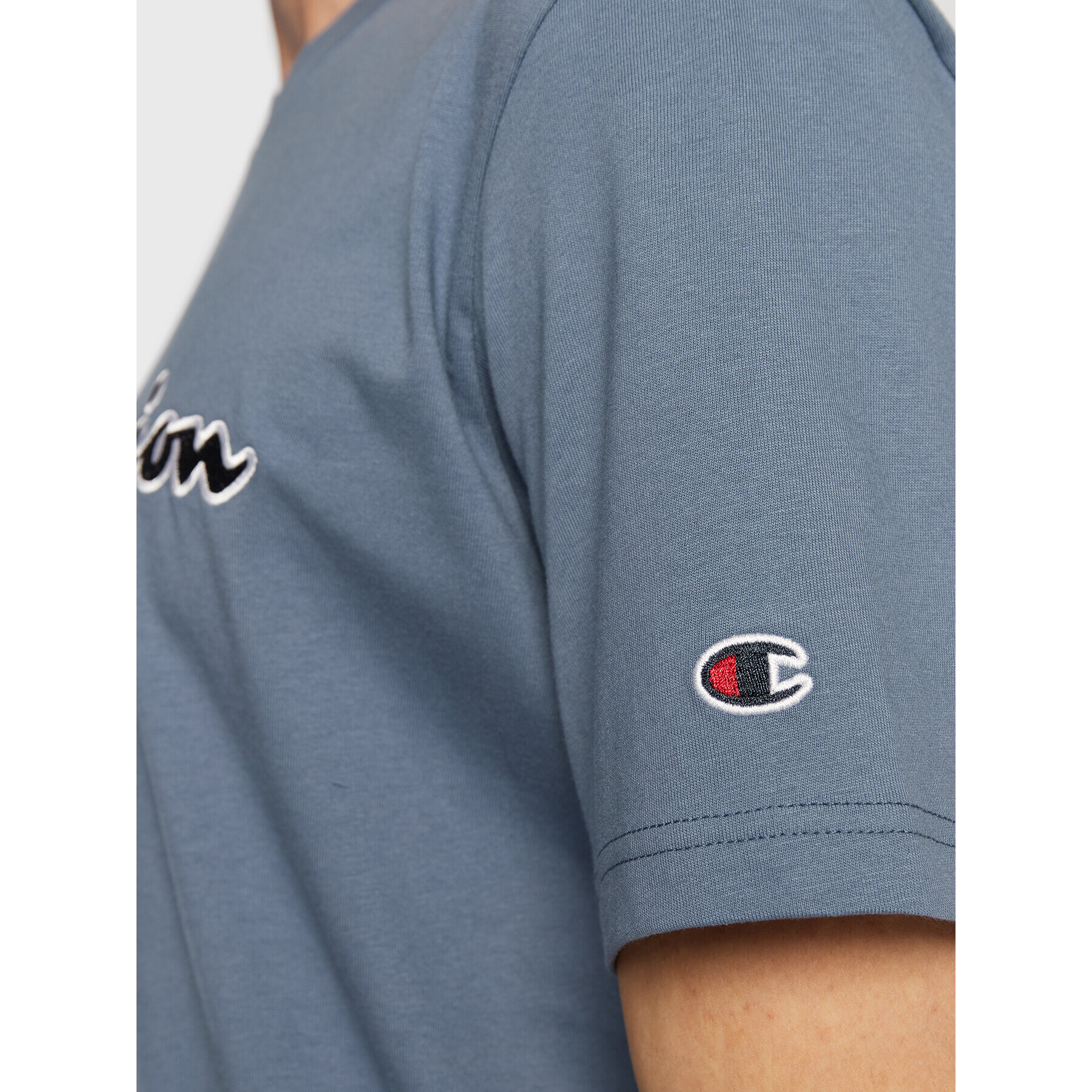 Champion T-Shirt Script Logo Embroidery 218007 Modrá Regular Fit - Pepit.cz