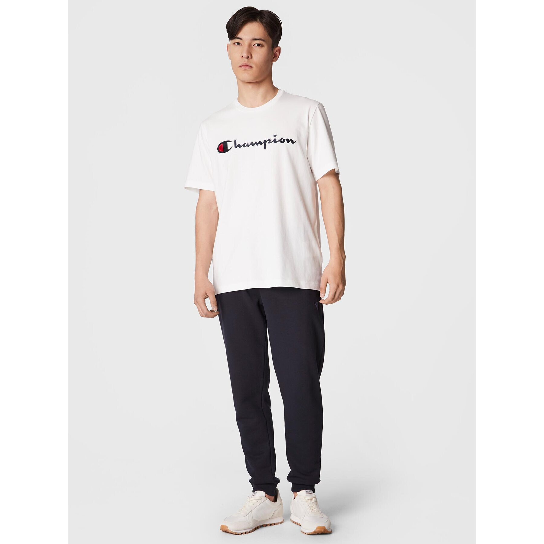 Champion T-Shirt Script Logo Emroidery 218007 Bílá Regular Fit - Pepit.cz