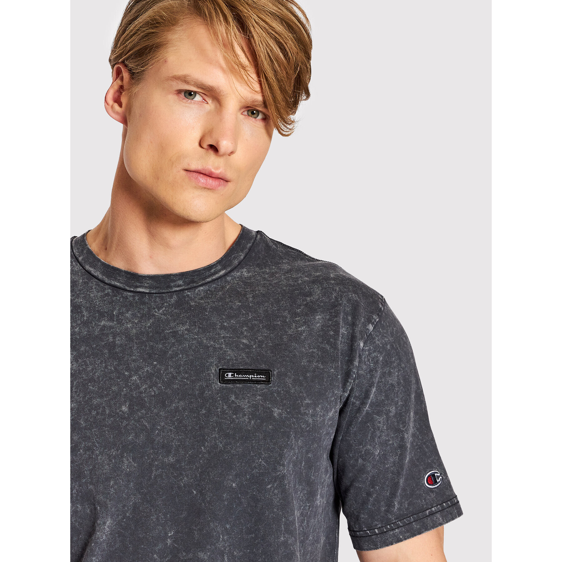 Champion T-Shirt Urban Leisure 217088 Černá Regular Fit - Pepit.cz