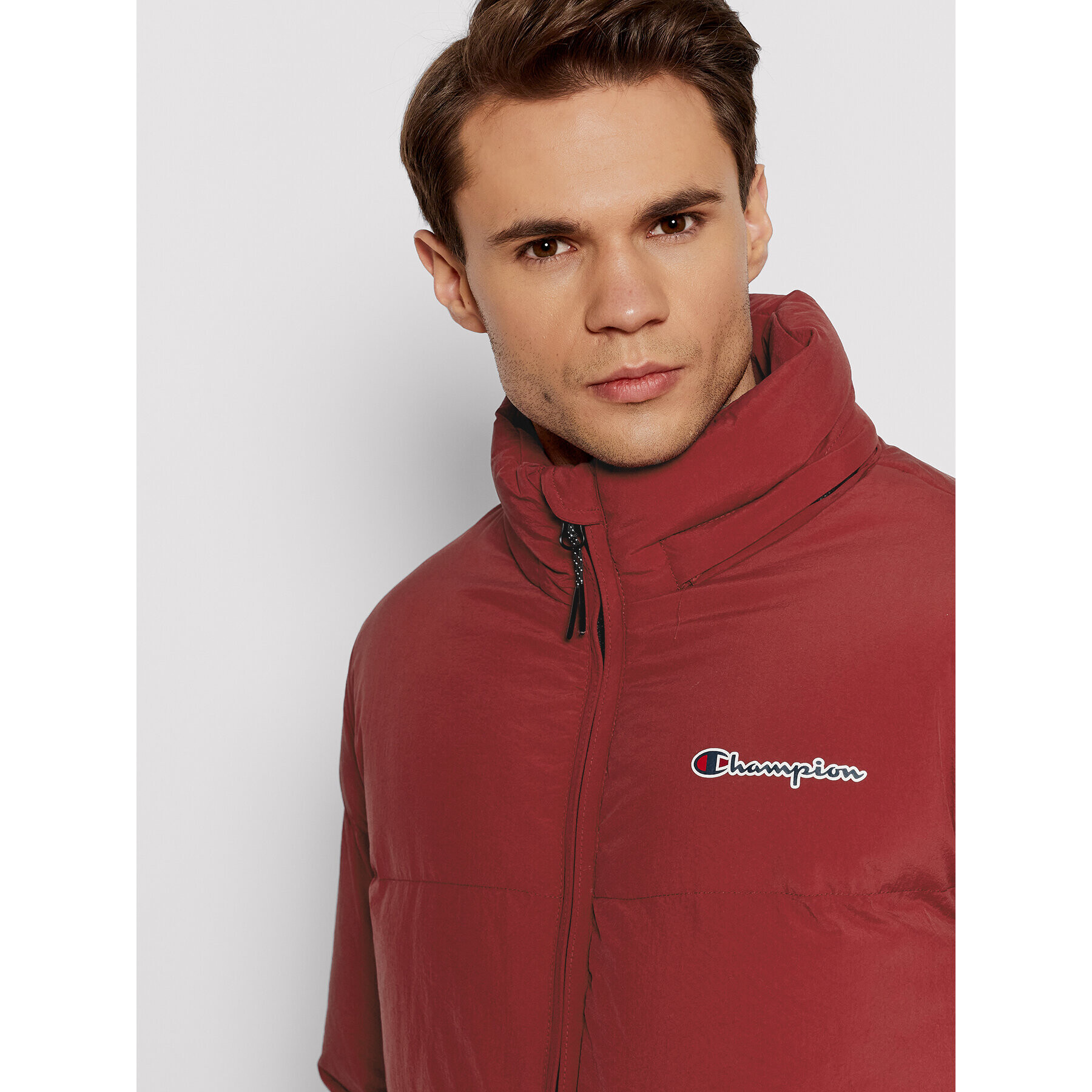 Champion Vatovaná bunda Script Logo 216953 Červená Regular Fit - Pepit.cz