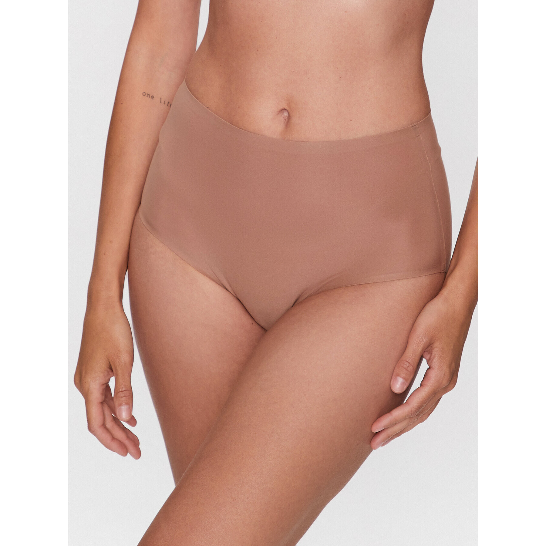 Chantelle Klasické kalhotky s vysokým pasem Soft Stretch C26470 Hnědá - Pepit.cz