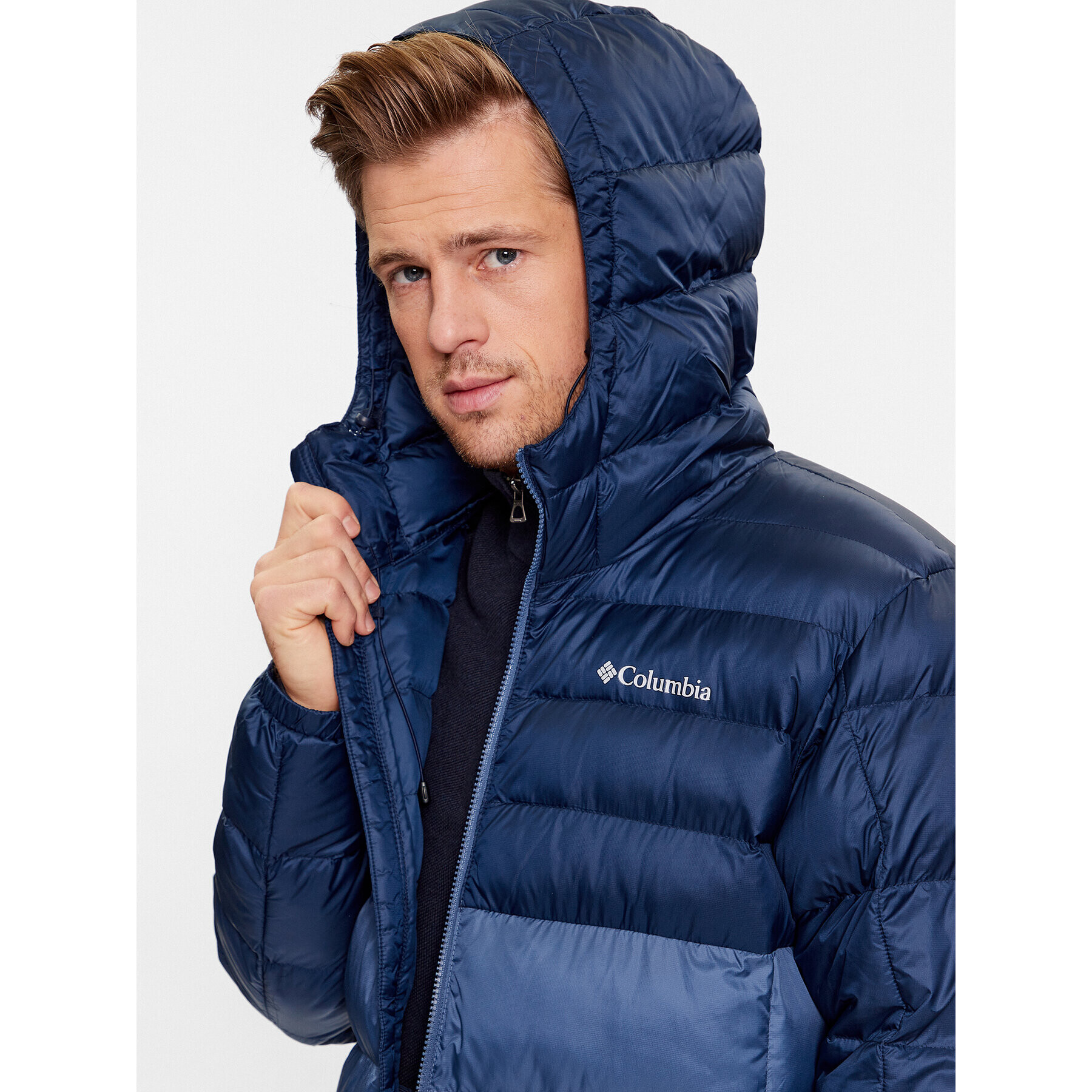 Columbia Vatovaná bunda Buck Butte™ Insulated Hooded Jacket Modrá Regular Fit - Pepit.cz