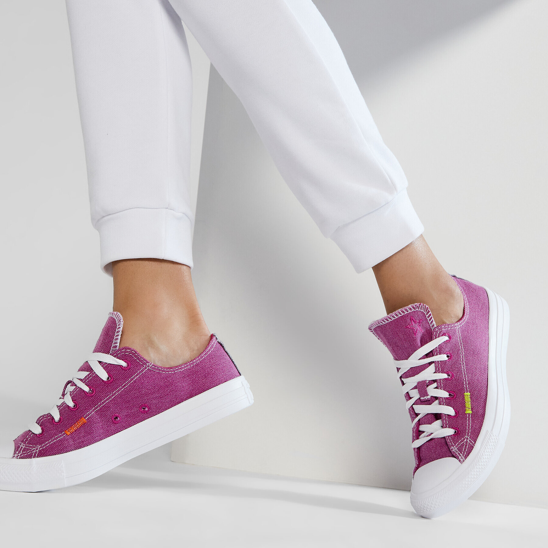 Converse Plátěnky Ctas Ox 168601C Růžová - Pepit.cz