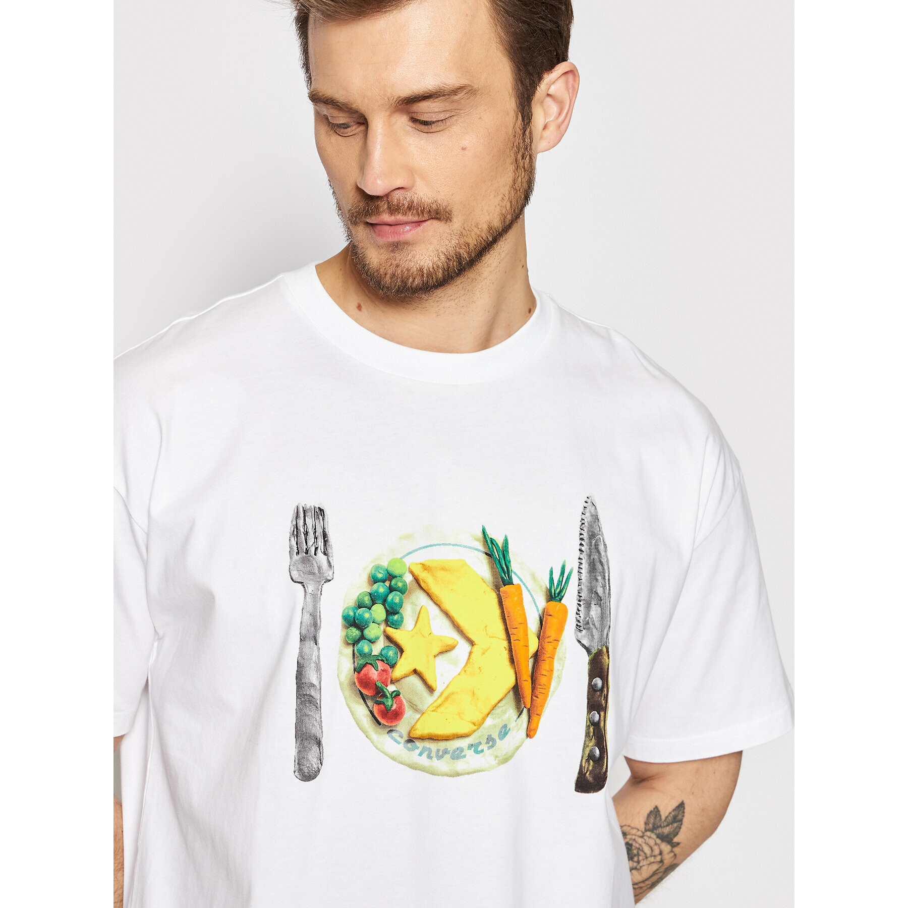 Converse T-Shirt For Diner 10022938-A01 Bílá Oversize - Pepit.cz