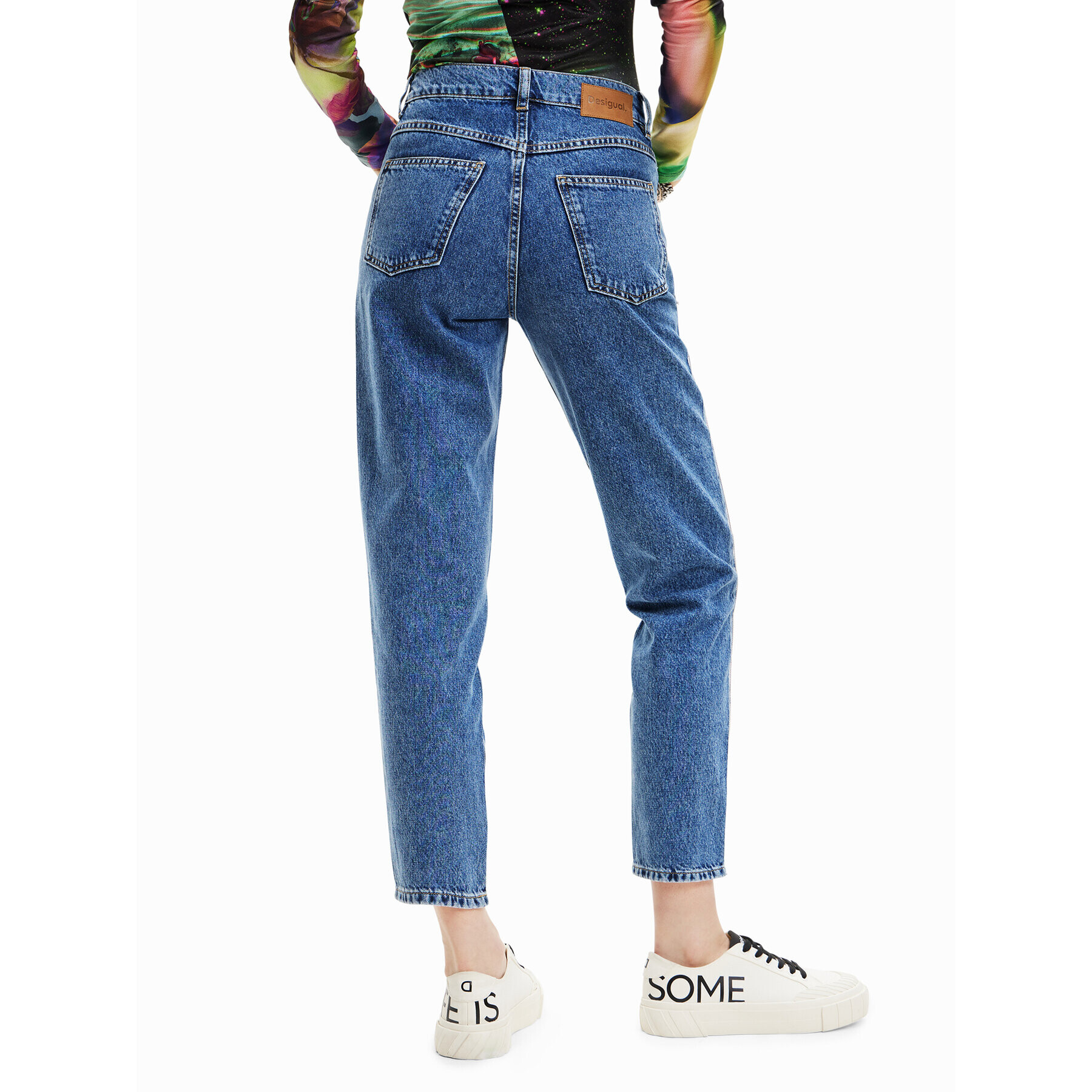 Desigual Jeansy Mayo 23SWDD36 Modrá Mom Fit - Pepit.cz