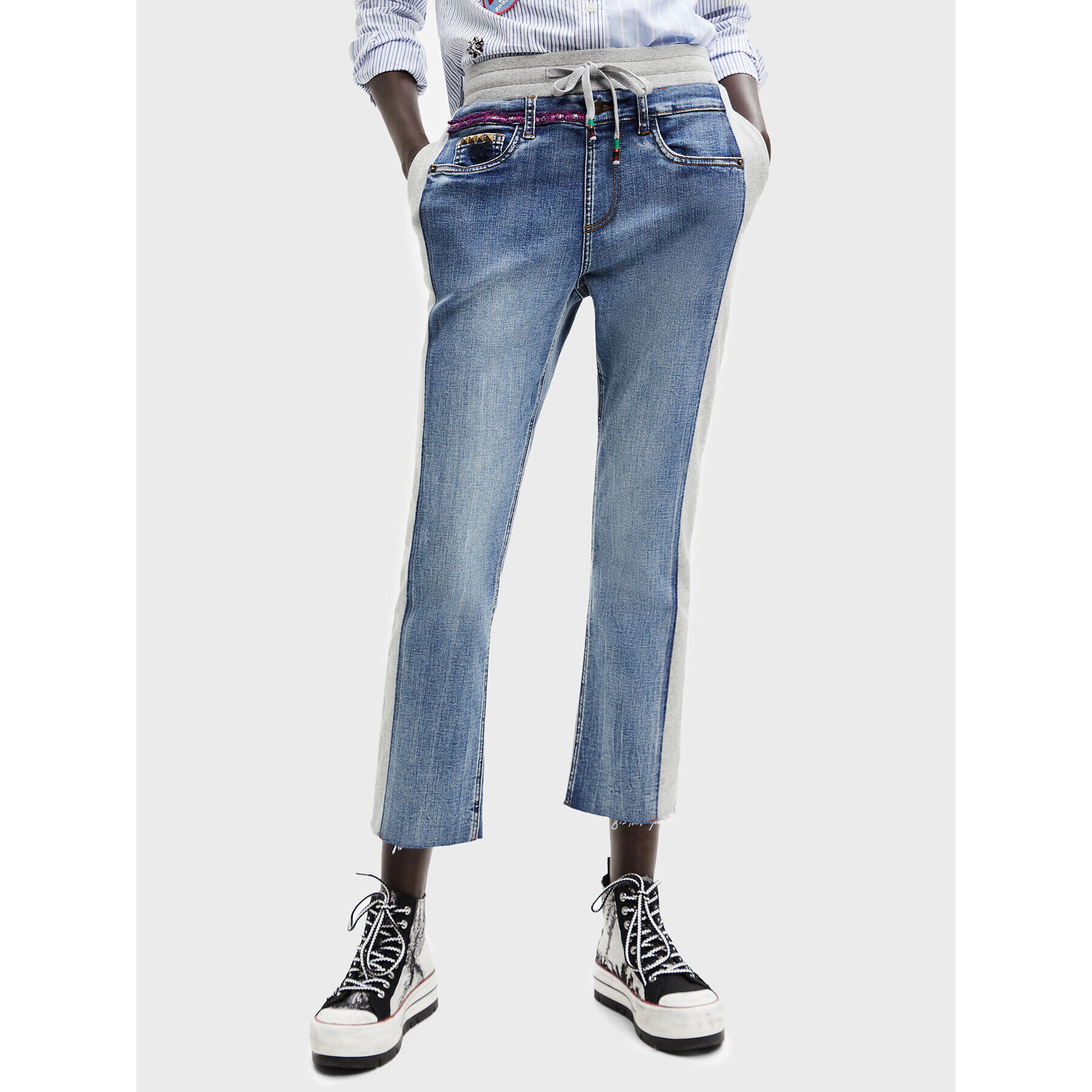 Desigual Jeansy Ursula 22WWDD63 Modrá Regular Fit - Pepit.cz