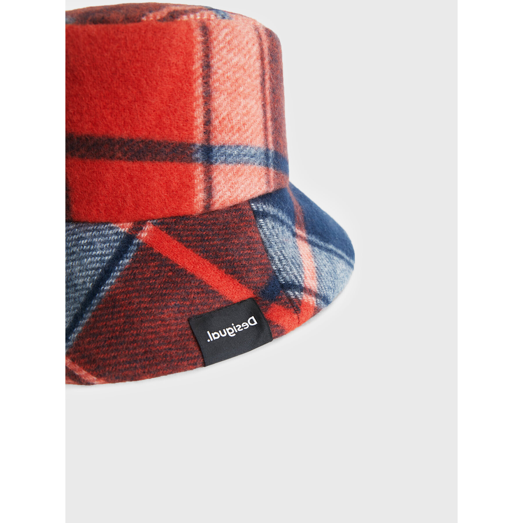 Desigual Klobouk Bucket Red Check 22WAHA08 Červená - Pepit.cz