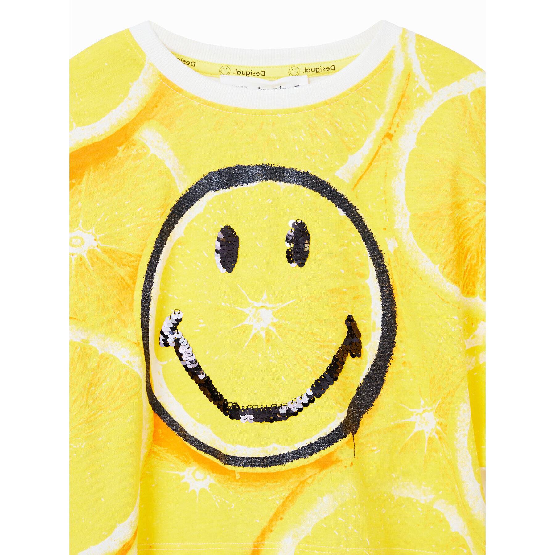 Desigual T-Shirt SMILEY WORLD 23SGTK23 Žlutá Flare Fit - Pepit.cz