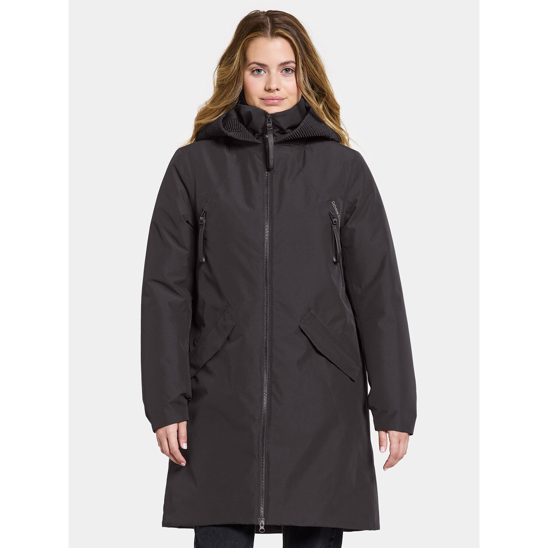 Didriksons Parka Bente Wns Parka 504921 Černá Regular Fit - Pepit.cz