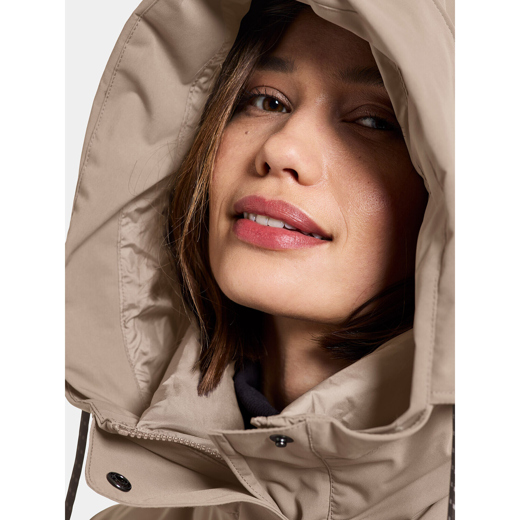 Didriksons Parka Fay Wns Parka 504524 Béžová Regular Fit - Pepit.cz