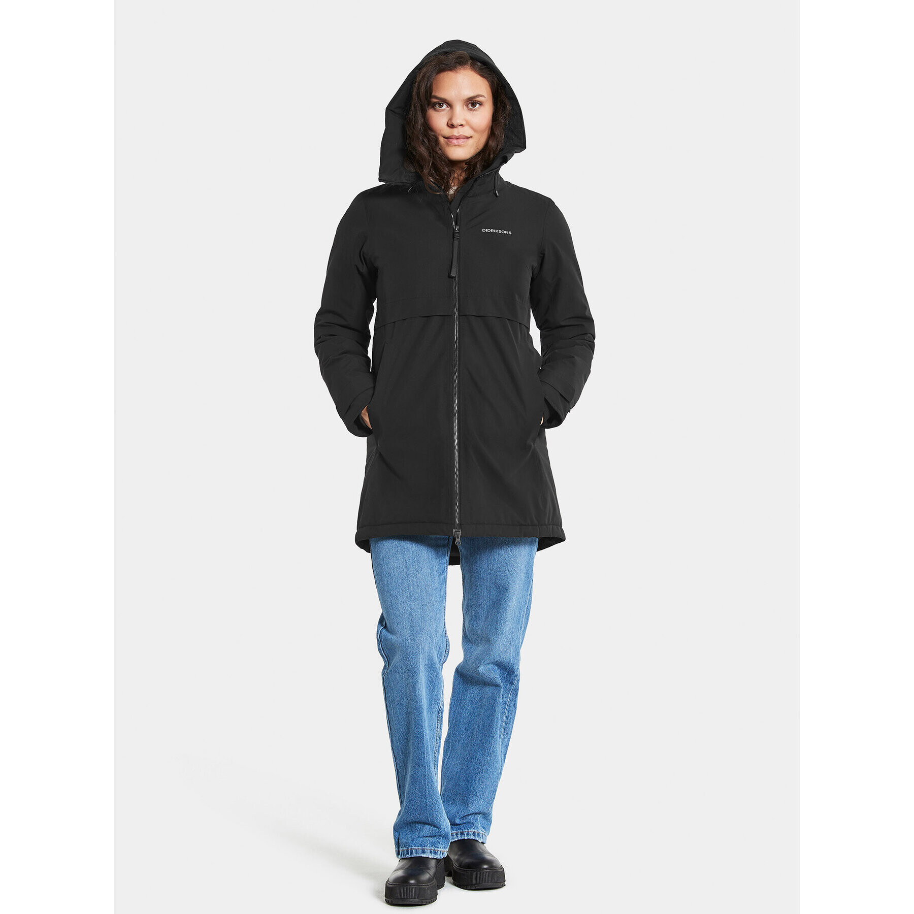 Didriksons Parka Helle Wns Parka 5 504301 Černá Regular Fit - Pepit.cz