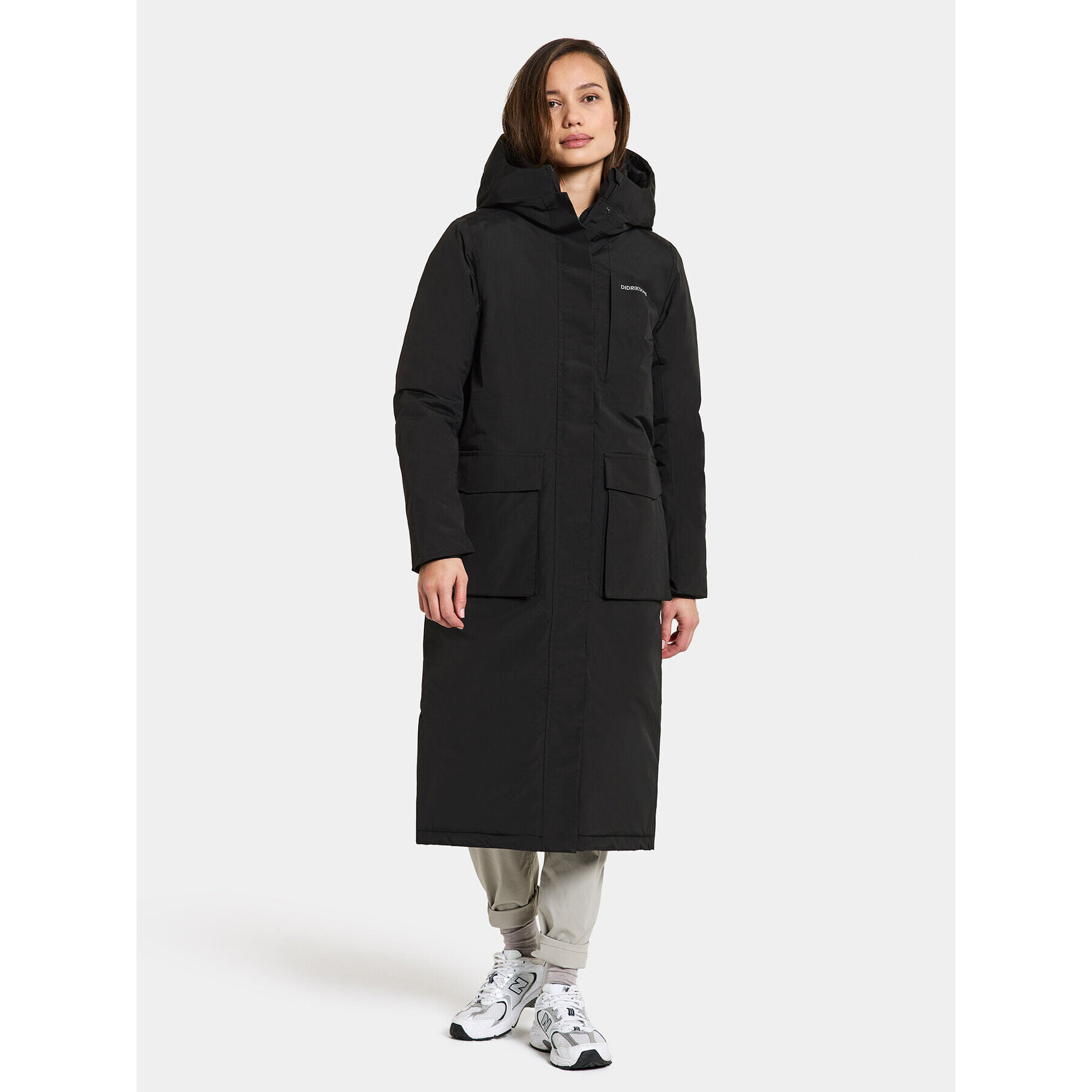 Didriksons Parka Leya Wns Parka L 3 504846 Černá Regular Fit - Pepit.cz