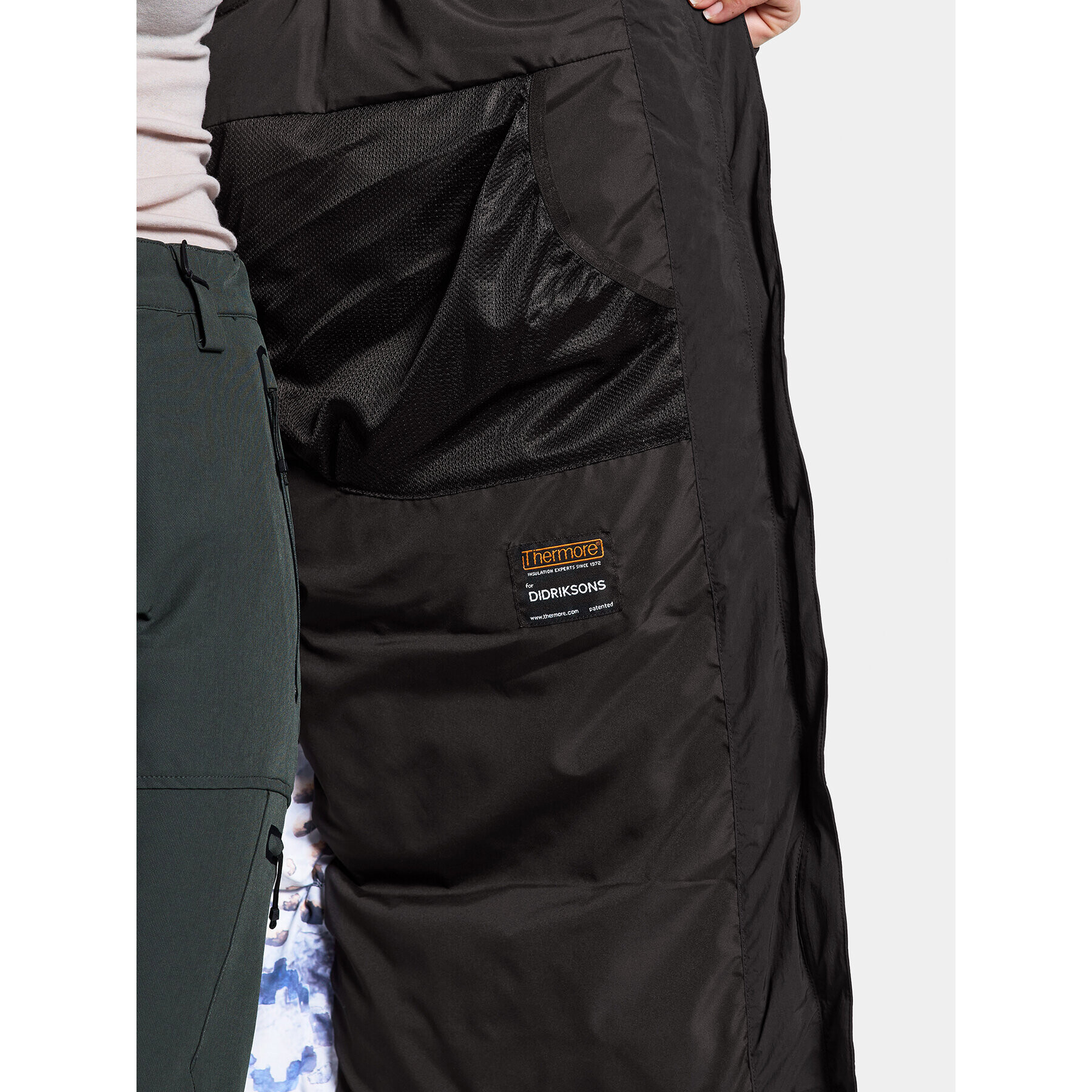 Didriksons Parka Nomi Wns Parka 3 504832 Černá Regular Fit - Pepit.cz