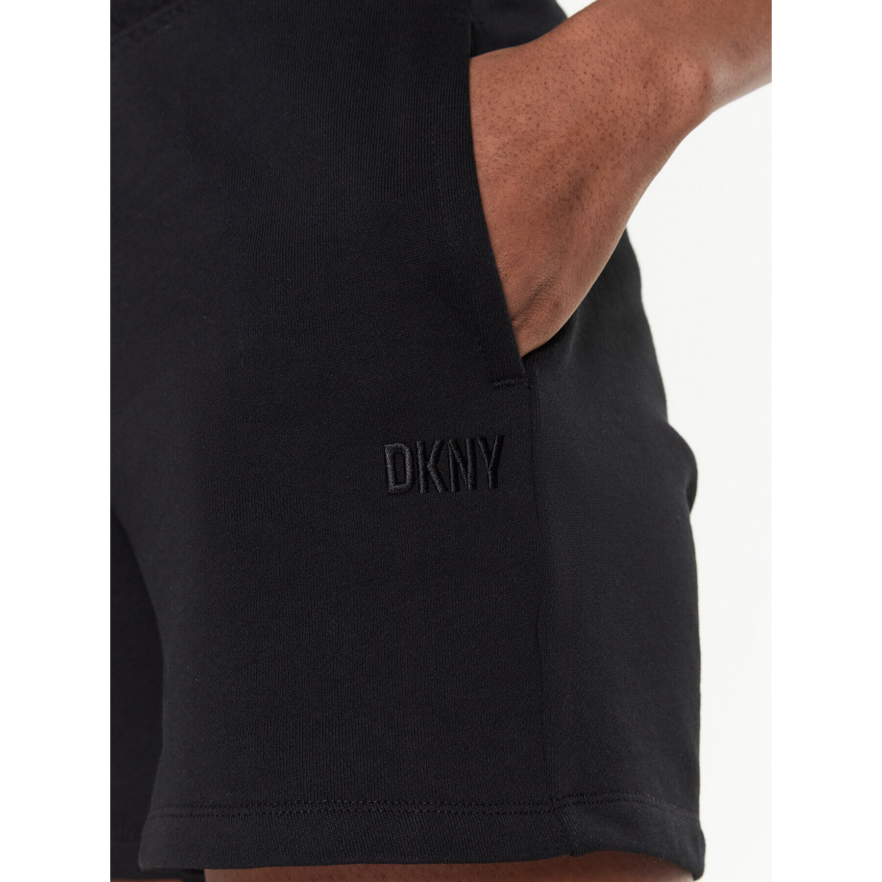 DKNY Sport Sportovní kraťasy DP2S4993 Černá Classic Fit - Pepit.cz