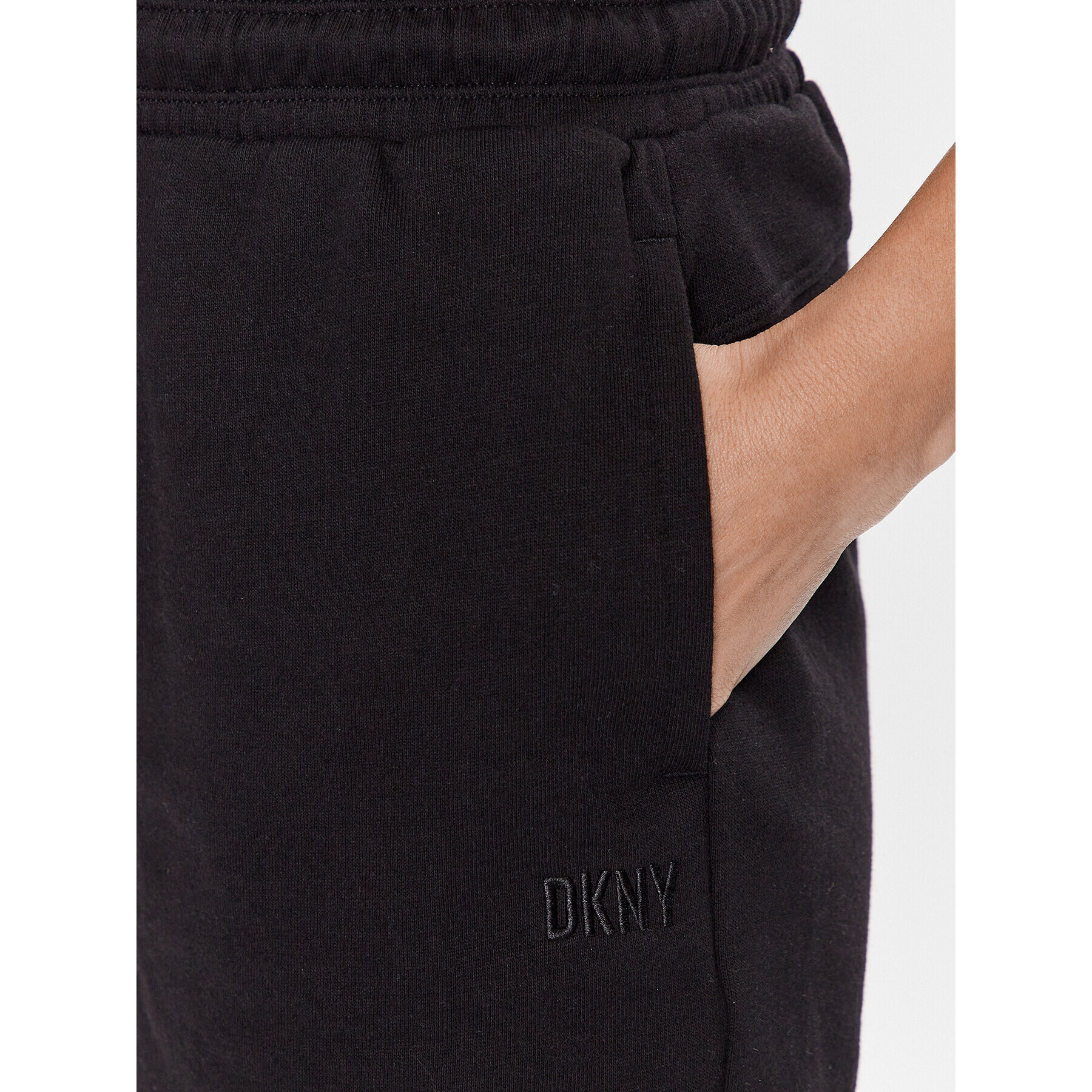 DKNY Sport Sportovní kraťasy DP3S4993 Černá Regular Fit - Pepit.cz