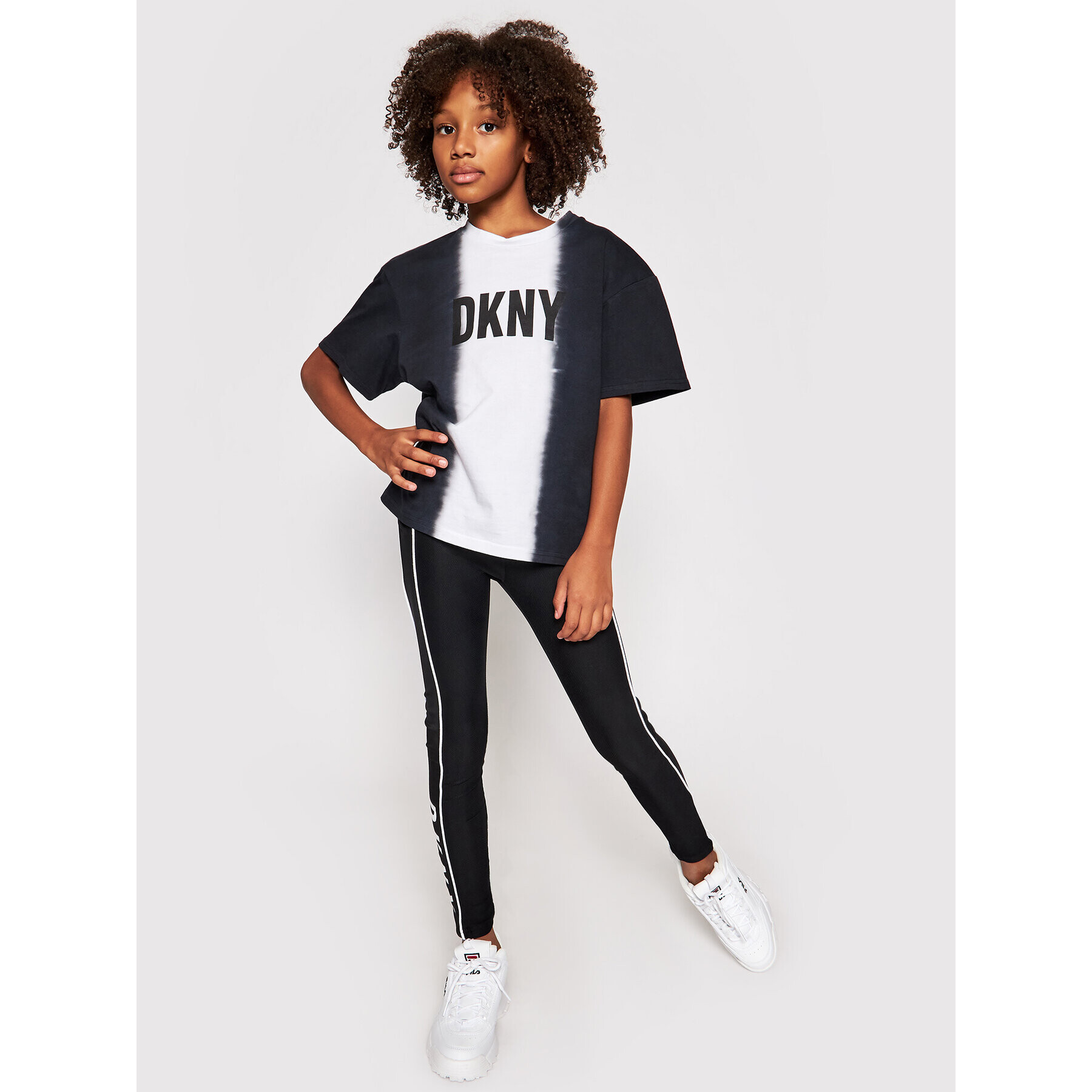 DKNY T-Shirt D35R31 S Černá Regular Fit - Pepit.cz