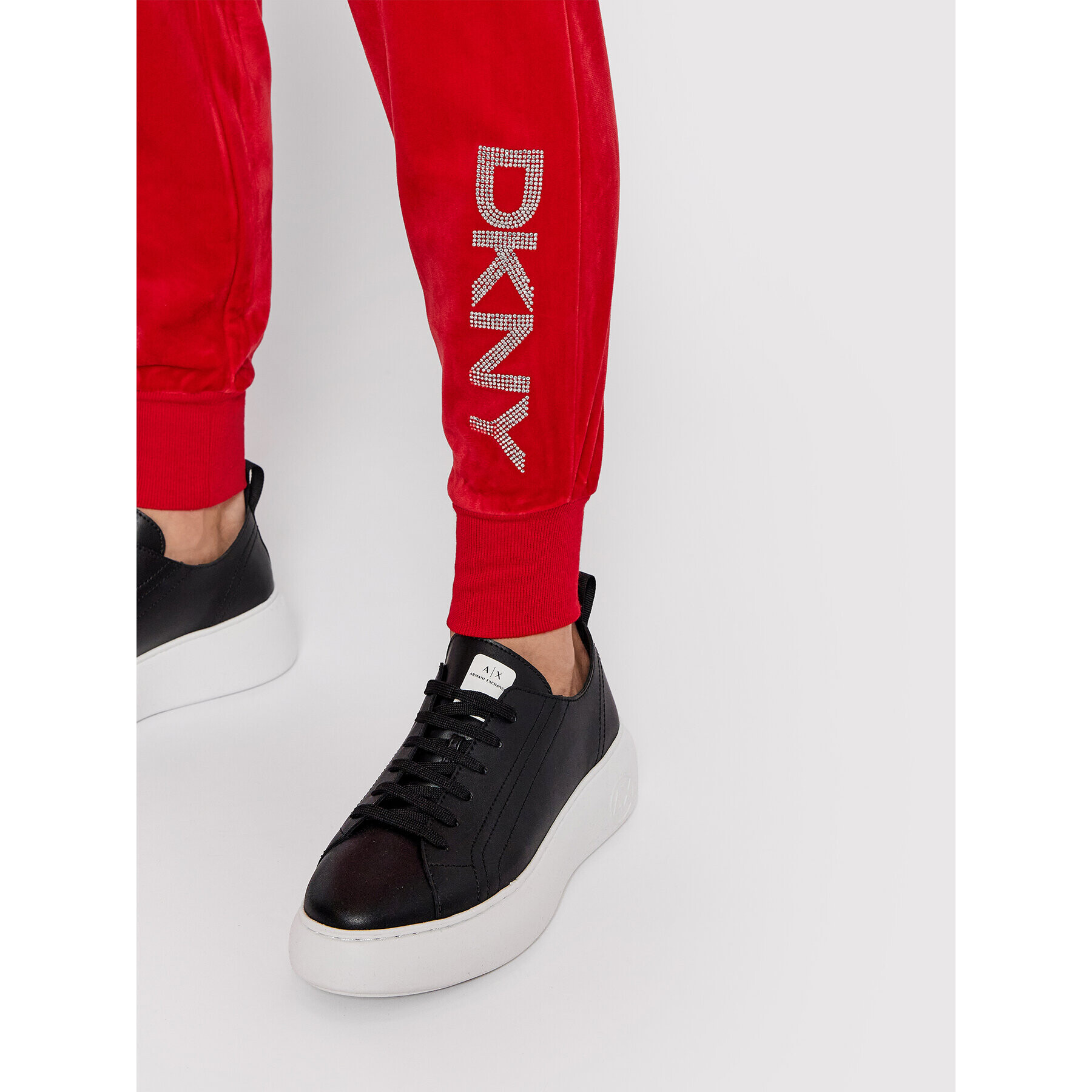 DKNY Teplákové kalhoty P1MRQJ56 Červená Regular Fit - Pepit.cz