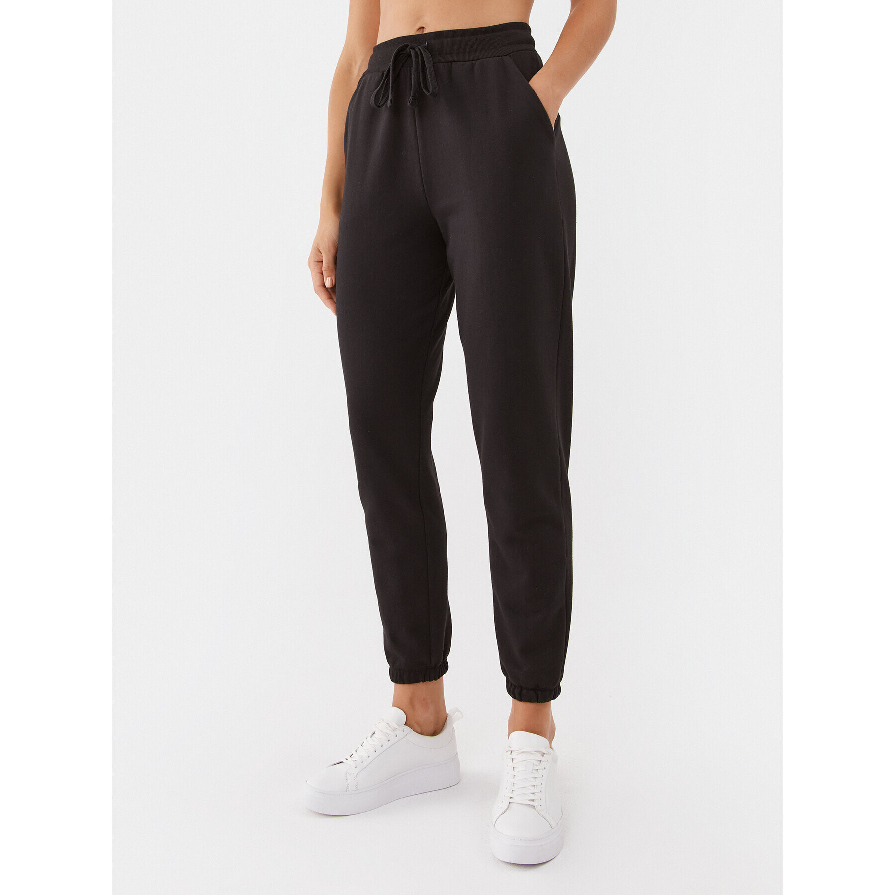 DKNY Teplákové kalhoty YI2822670 Černá Regular Fit - Pepit.cz