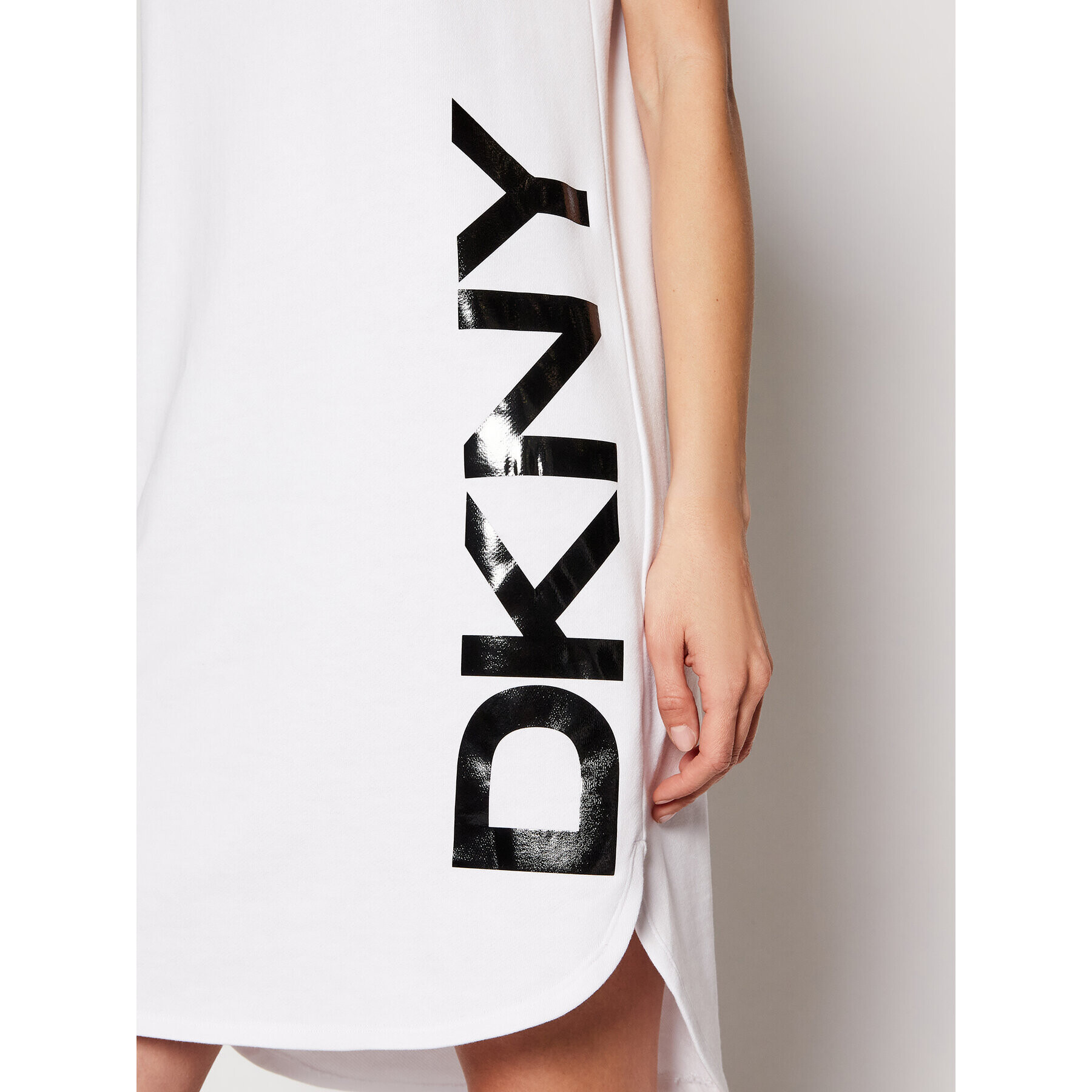 DKNY Úpletové šaty P0RD1B2J Bílá Regular Fit - Pepit.cz