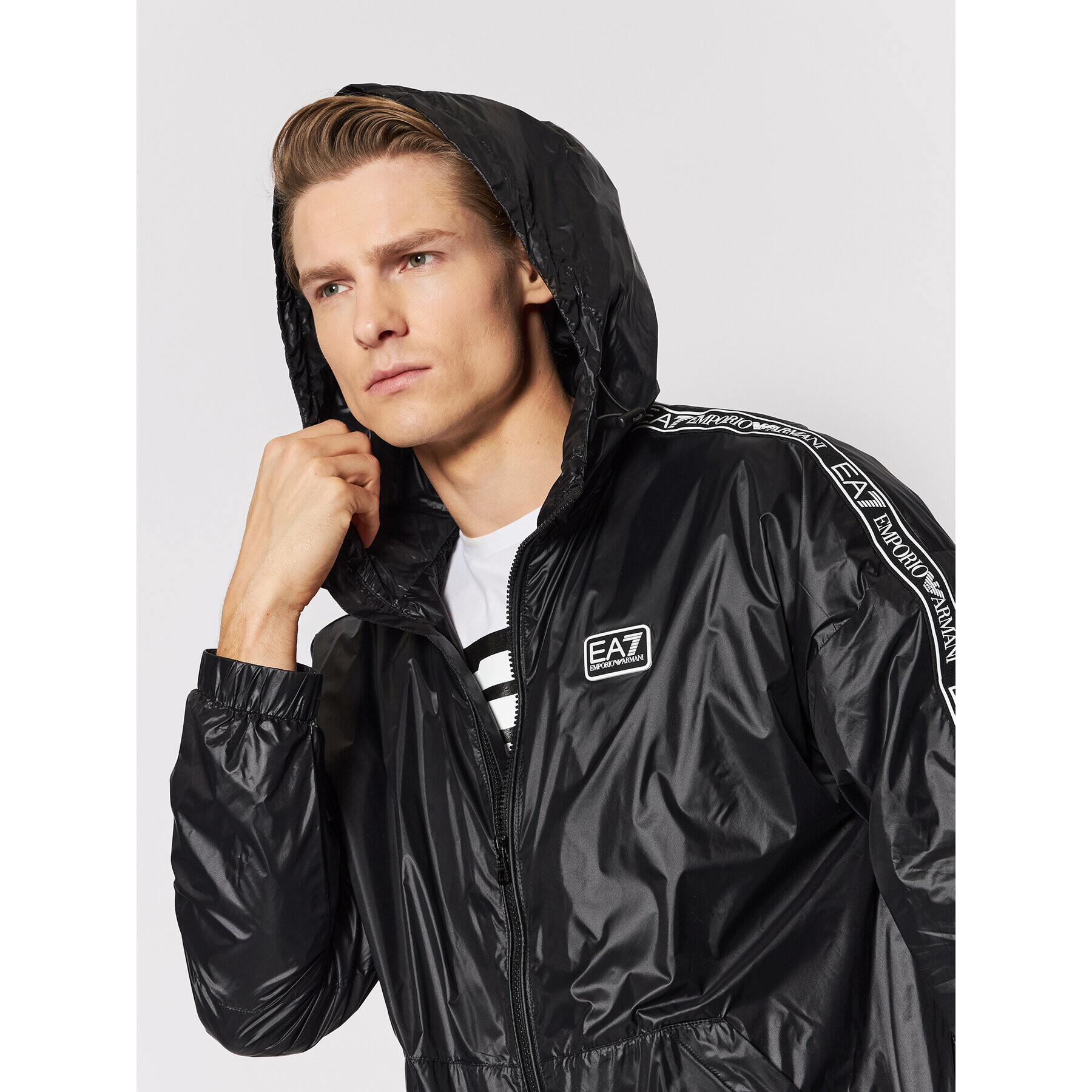 EA7 Emporio Armani Bunda pro přechodné období 3LPB29 PNR4Z 0200 Černá Regular Fit - Pepit.cz