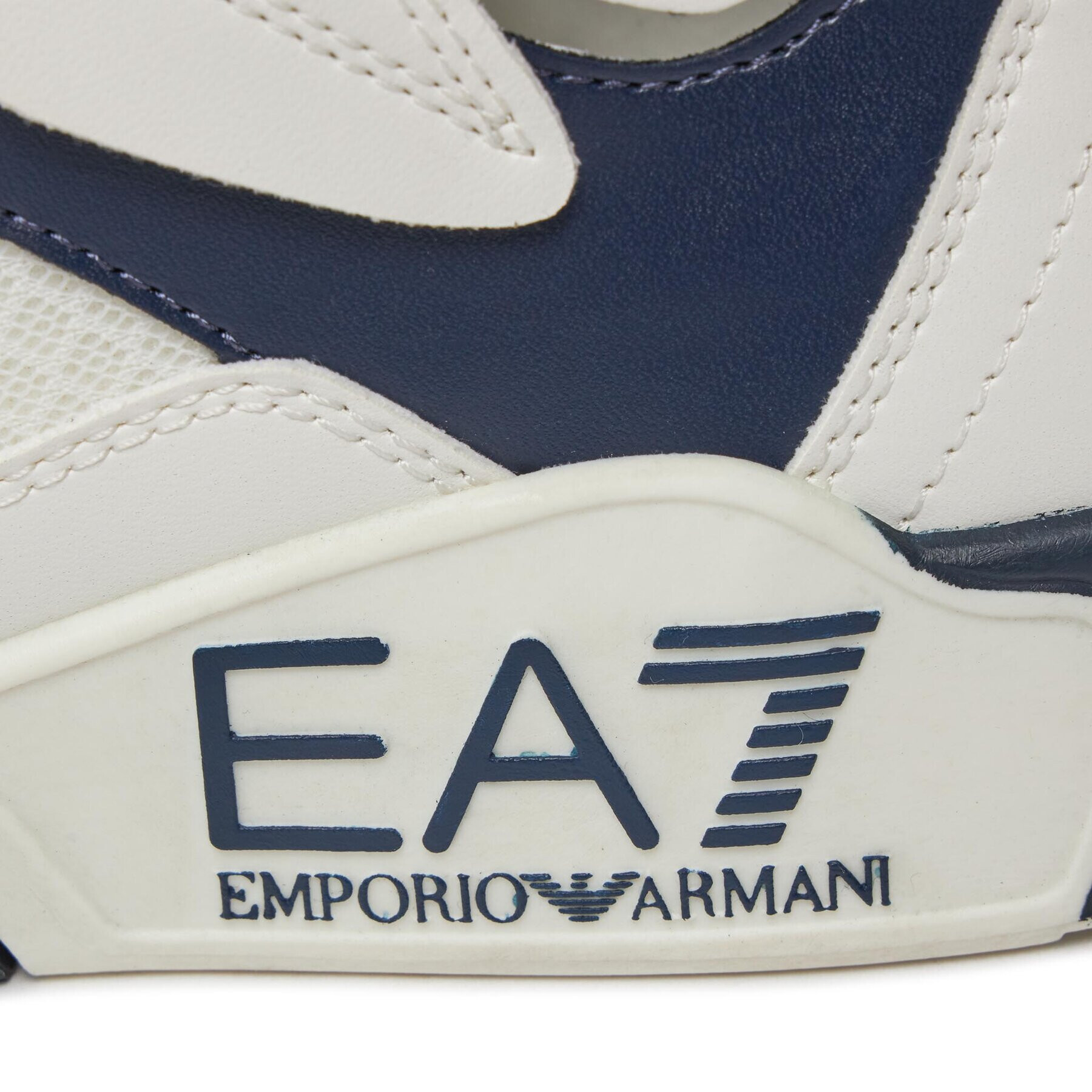 EA7 Emporio Armani Sneakersy X8Z039 XK331 S964 Bílá - Pepit.cz