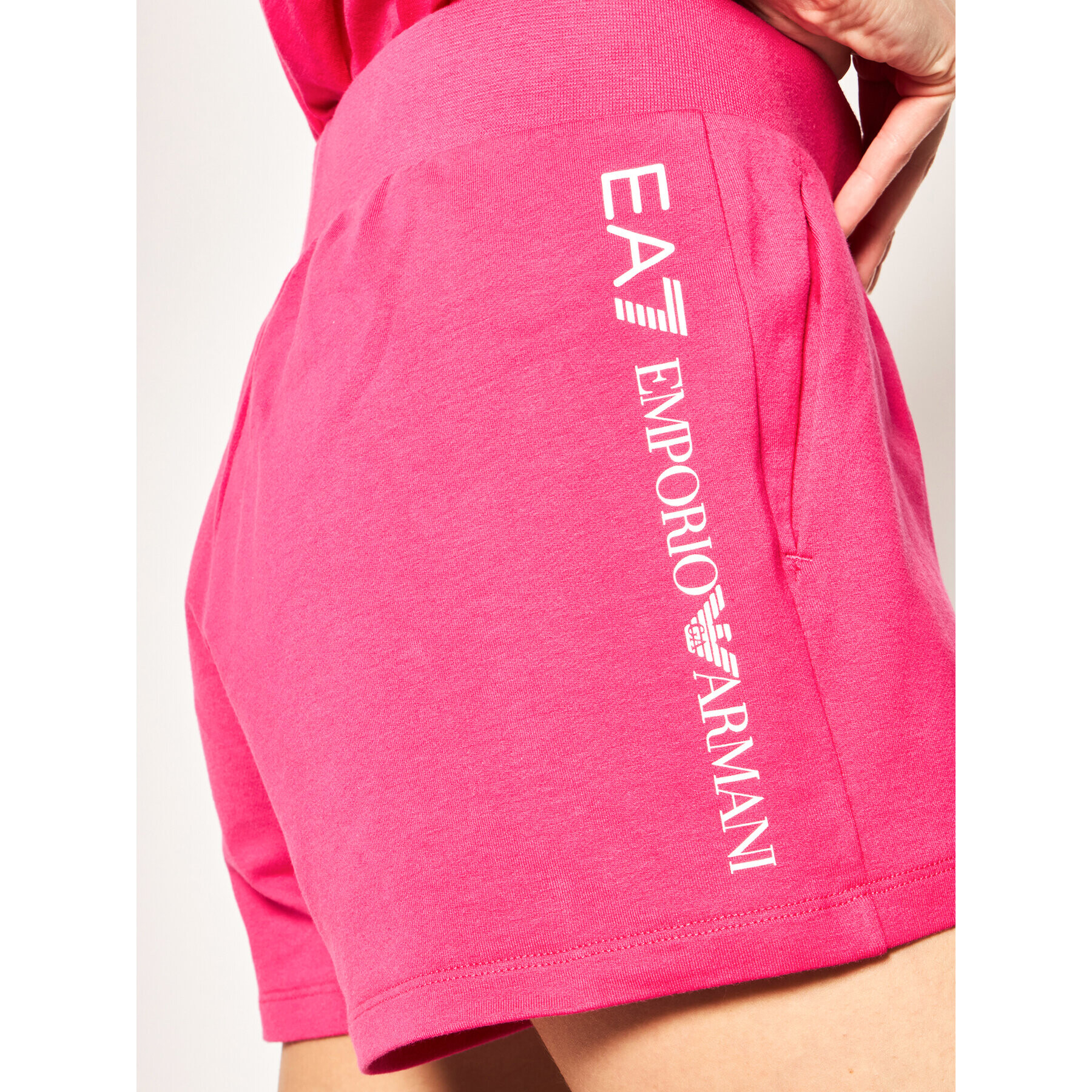 EA7 Emporio Armani Sportovní kraťasy 3HTS66 TJ31Z 1401 Růžová Regular Fit - Pepit.cz