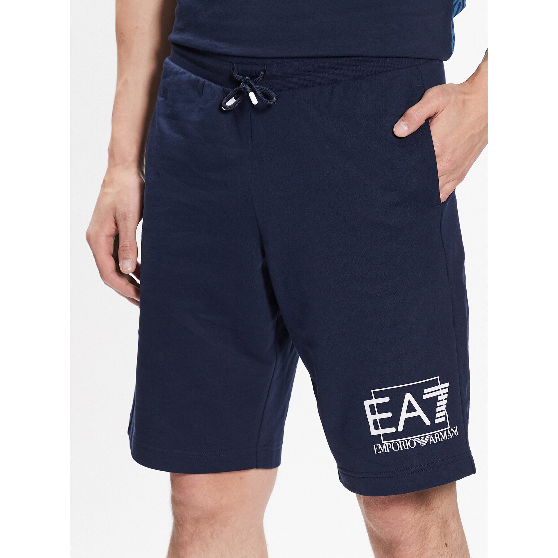 EA7 Emporio Armani Sportovní kraťasy 3RPS63 PJ05Z 1554 Tmavomodrá Regular Fit - Pepit.cz