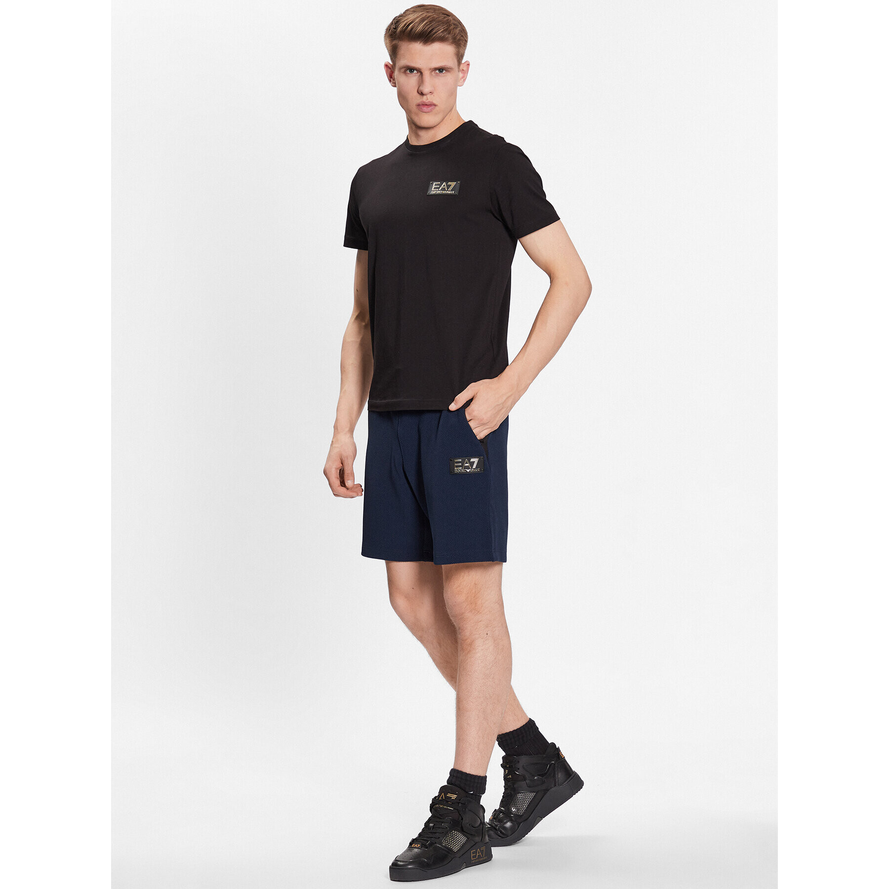 EA7 Emporio Armani Sportovní kraťasy 3RPS66 PJG1Z 1554 Tmavomodrá Regular Fit - Pepit.cz